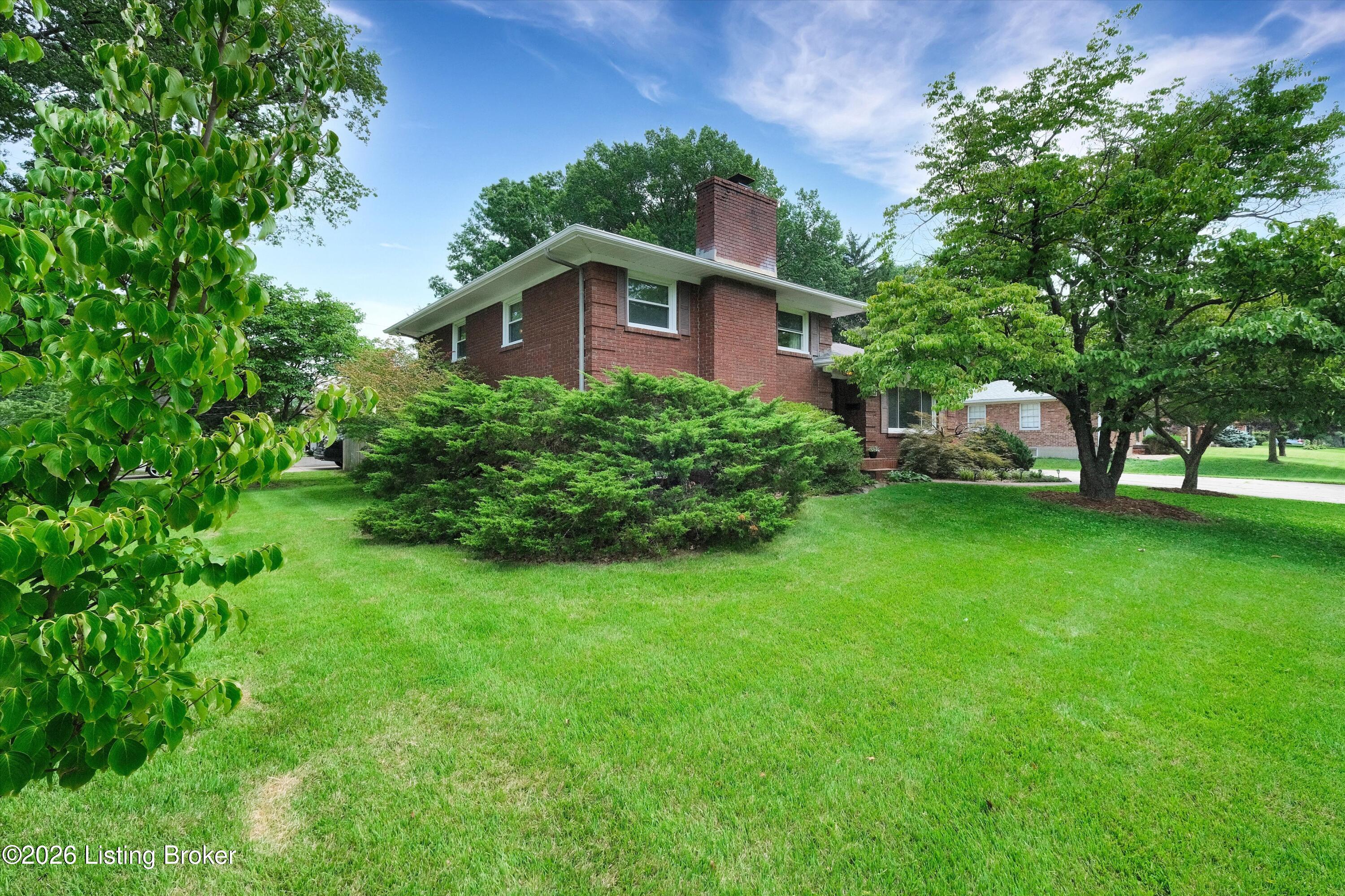 4011 Mamaroneck Rd