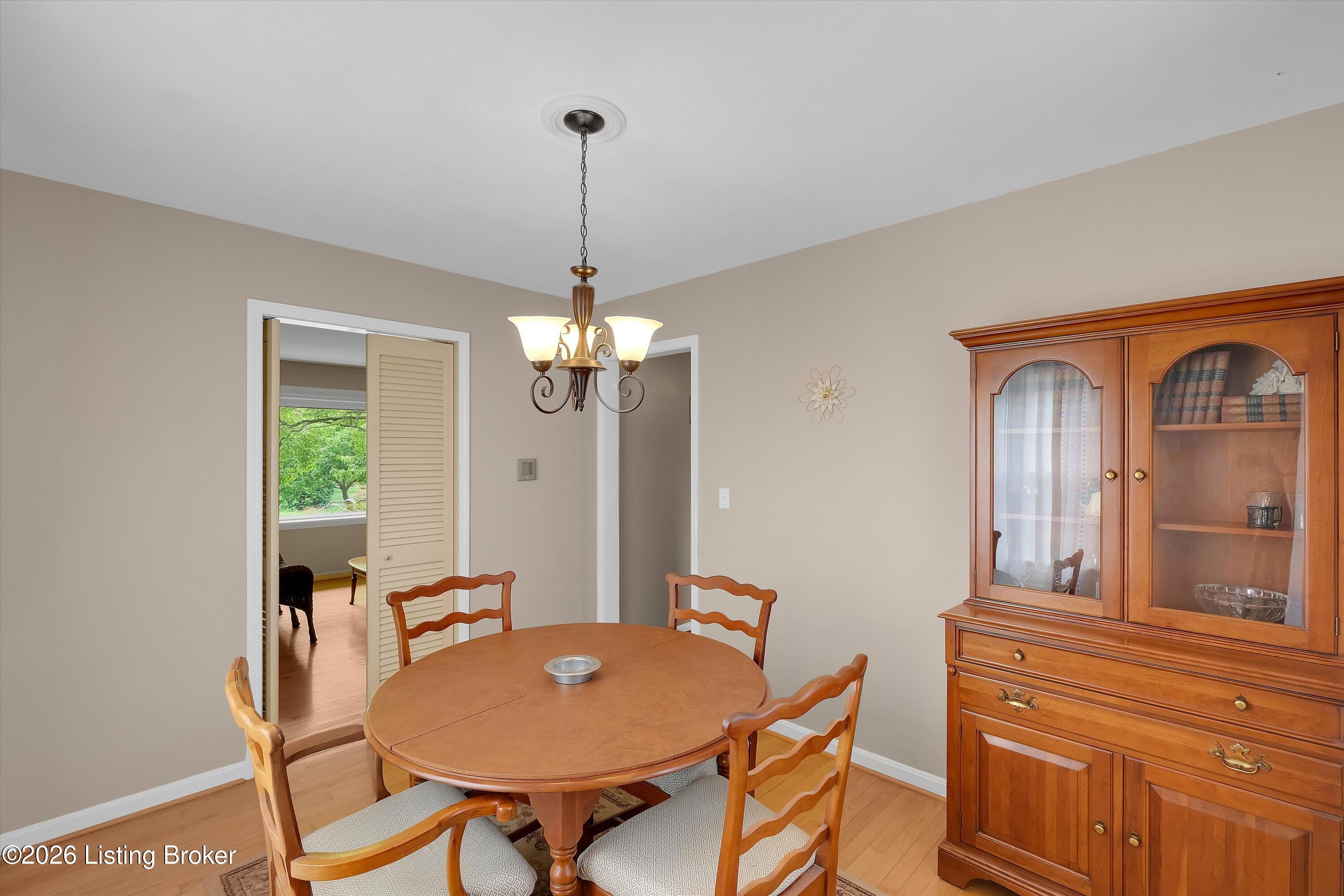 4011 Mamaroneck Rd