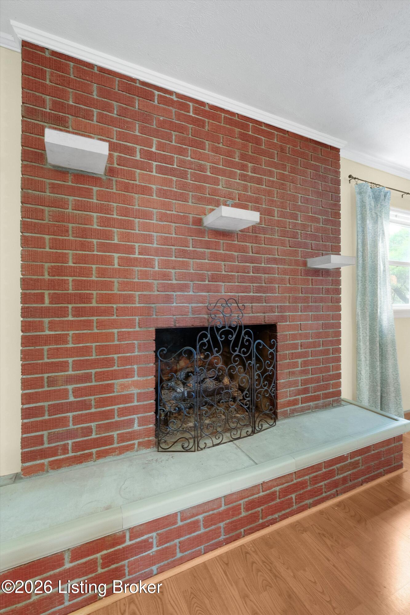 4011 Mamaroneck Rd