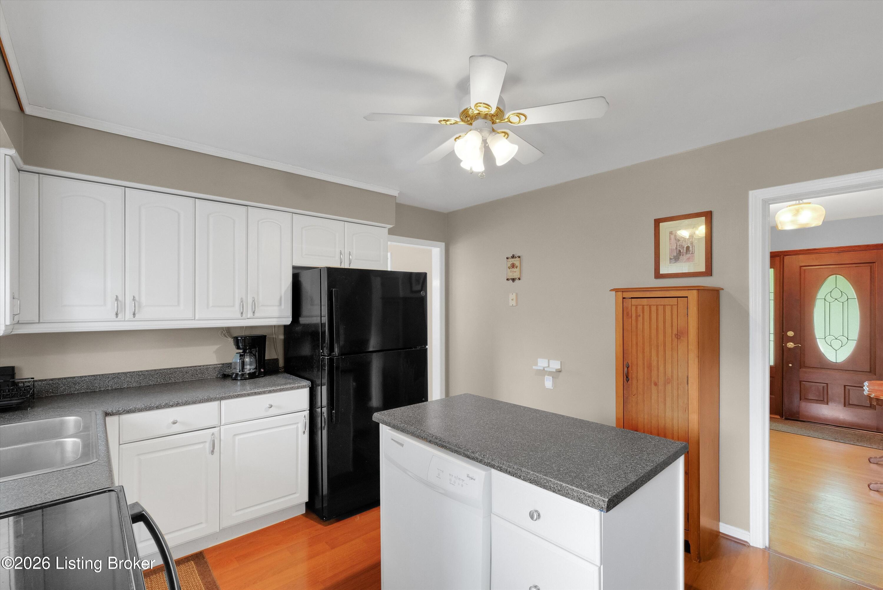 4011 Mamaroneck Rd