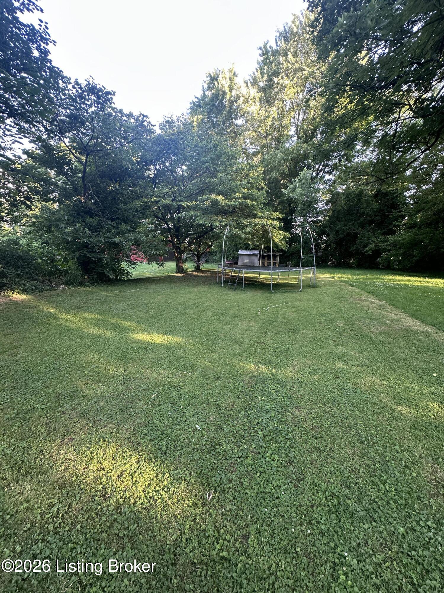 103 Eminence Pike
