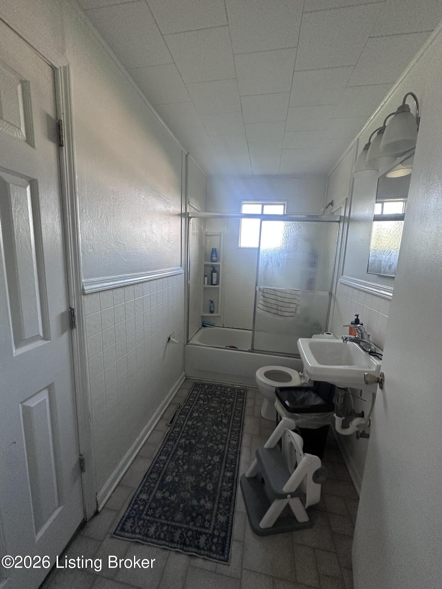 103 Eminence Pike