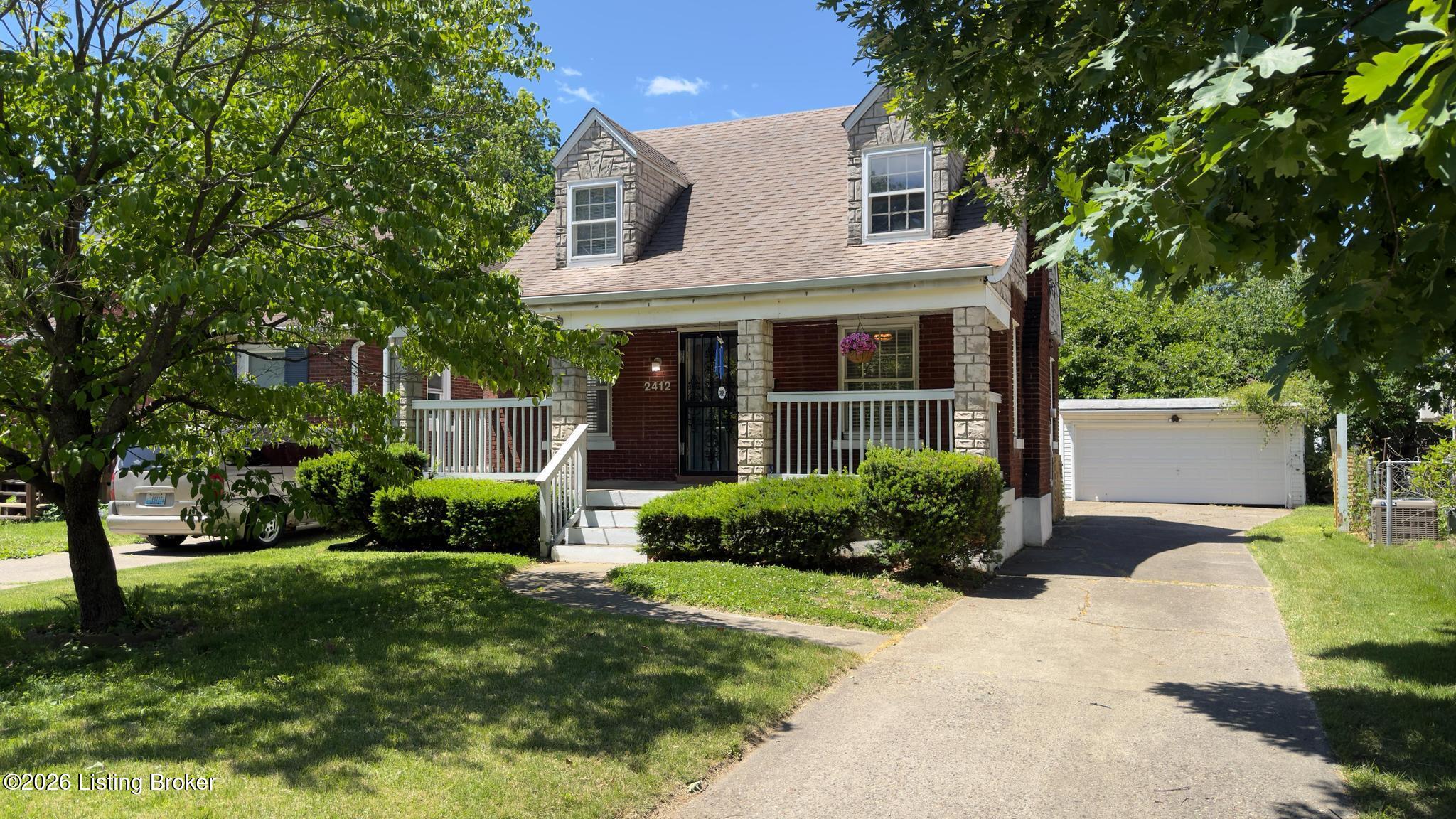 2412 Bradley Ave