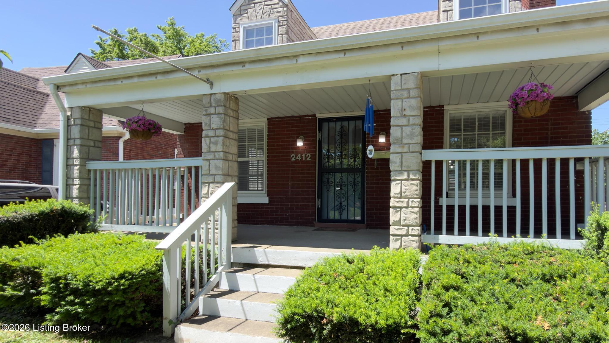 2412 Bradley Ave