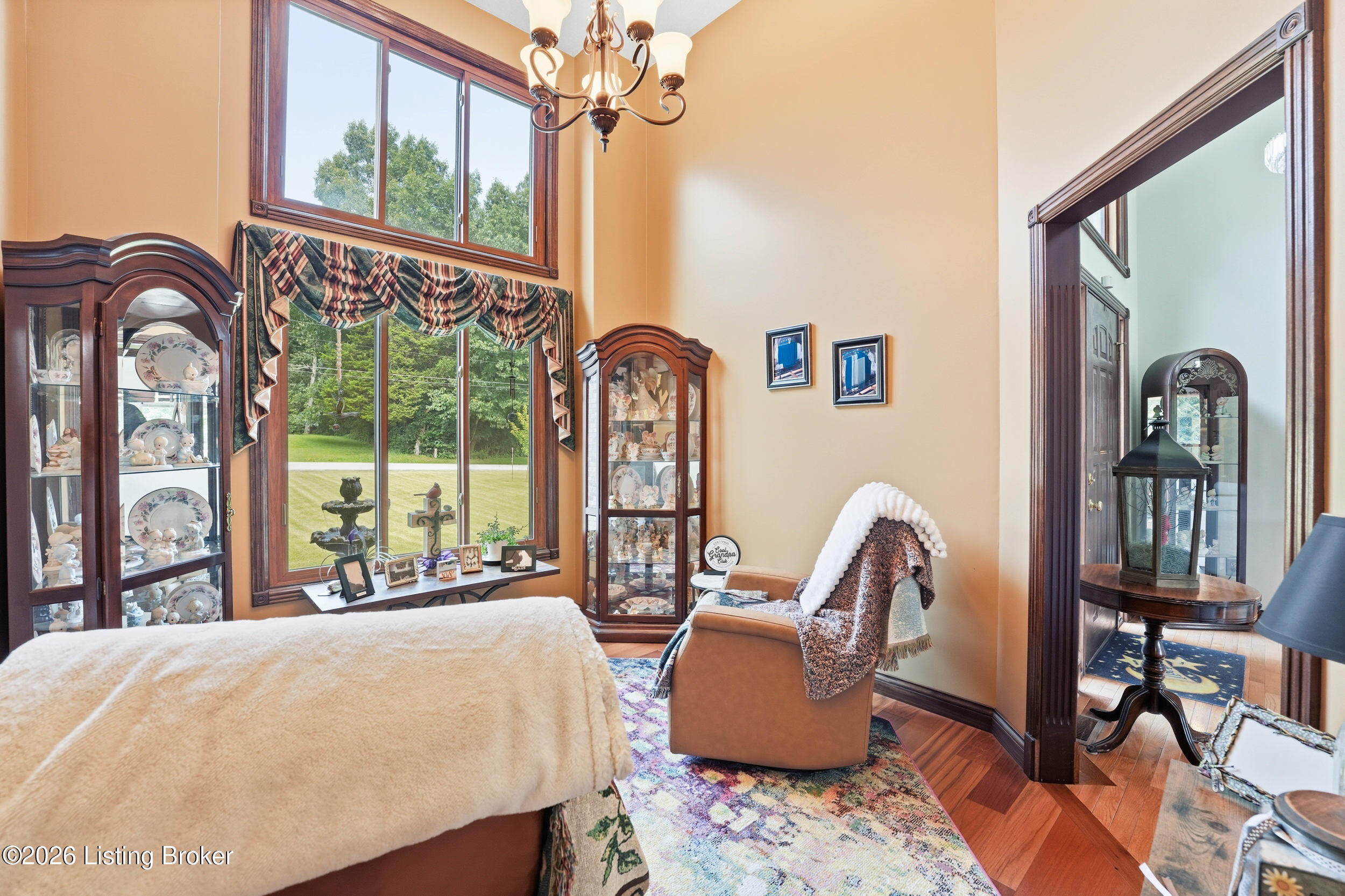 360 Aquaview Dr