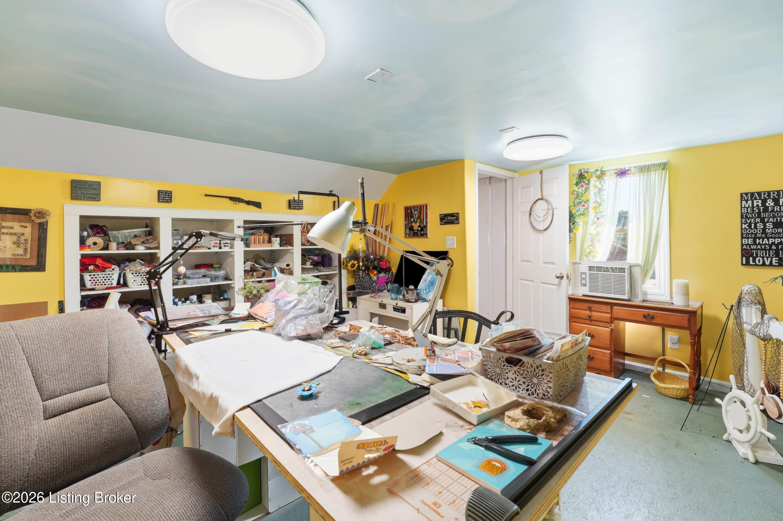 360 Aquaview Dr