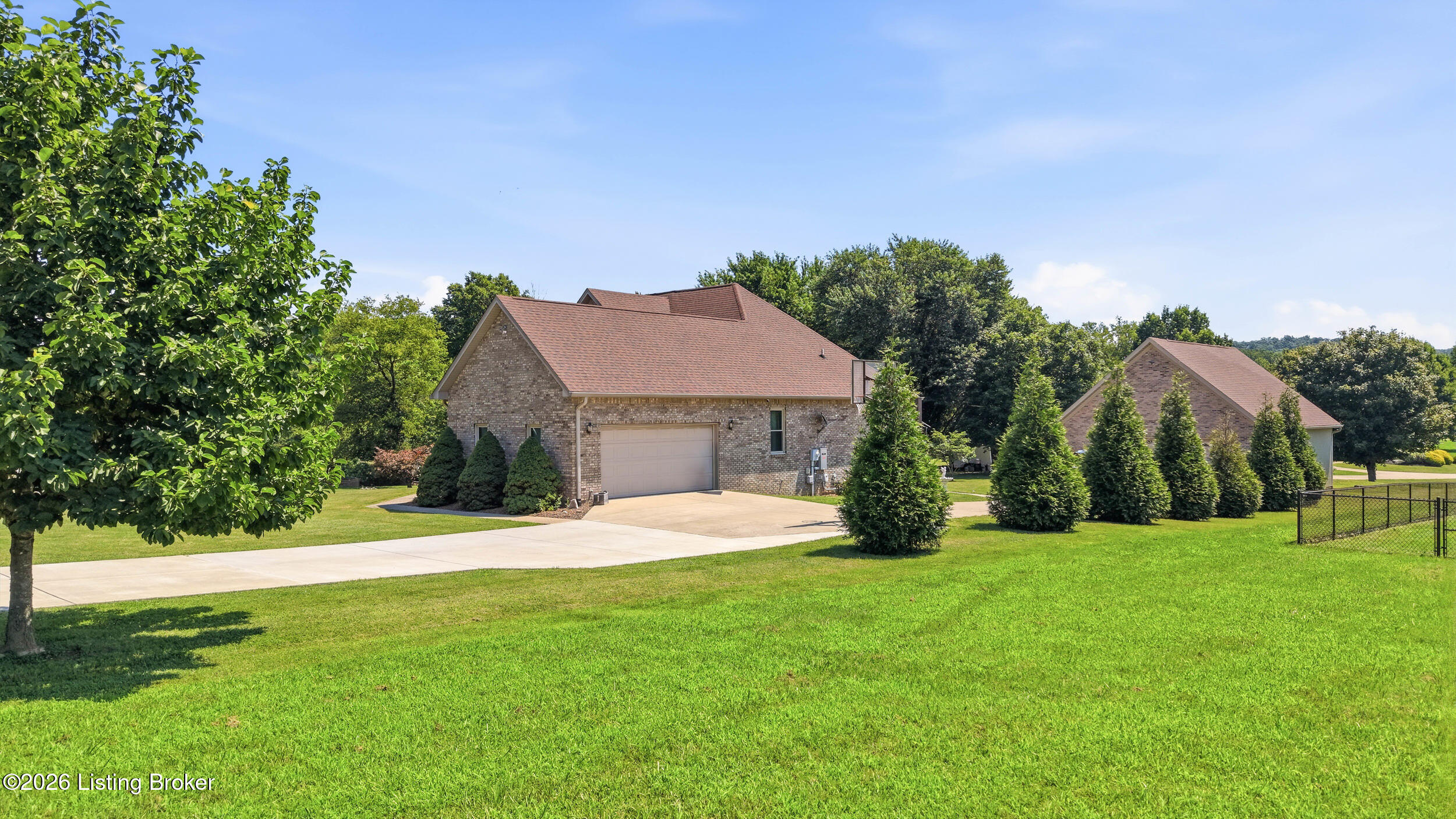 360 Aquaview Dr