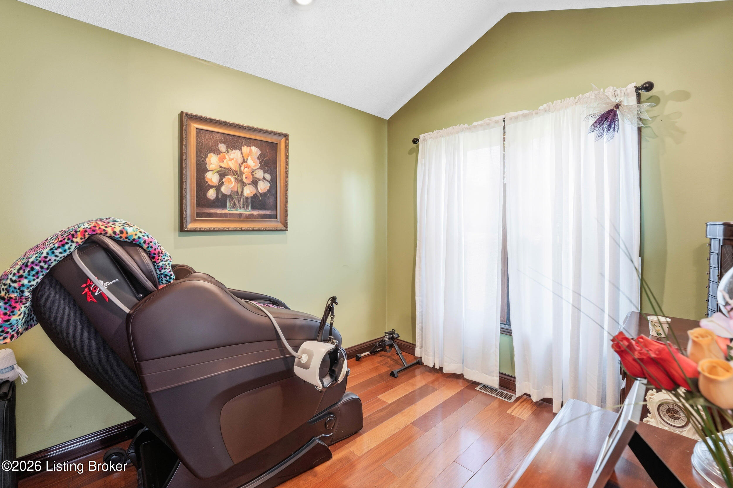 360 Aquaview Dr