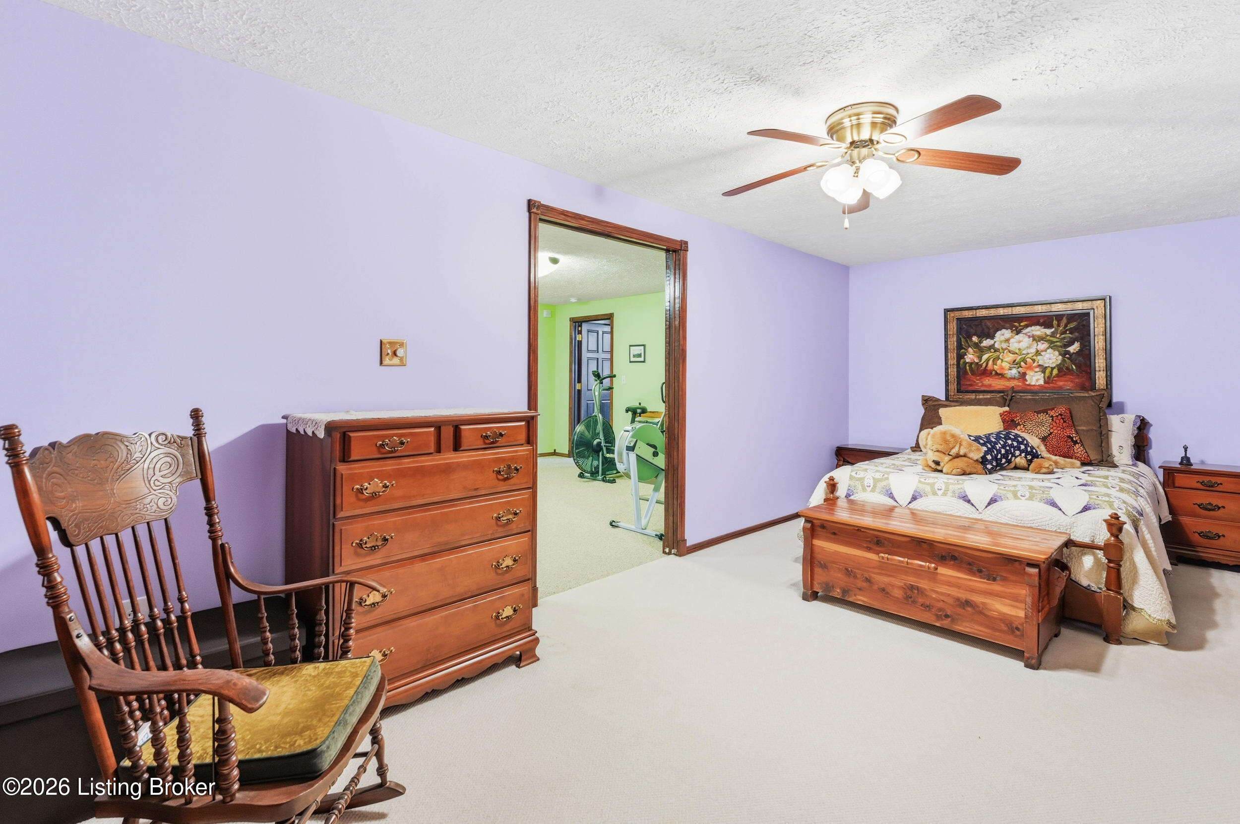 360 Aquaview Dr