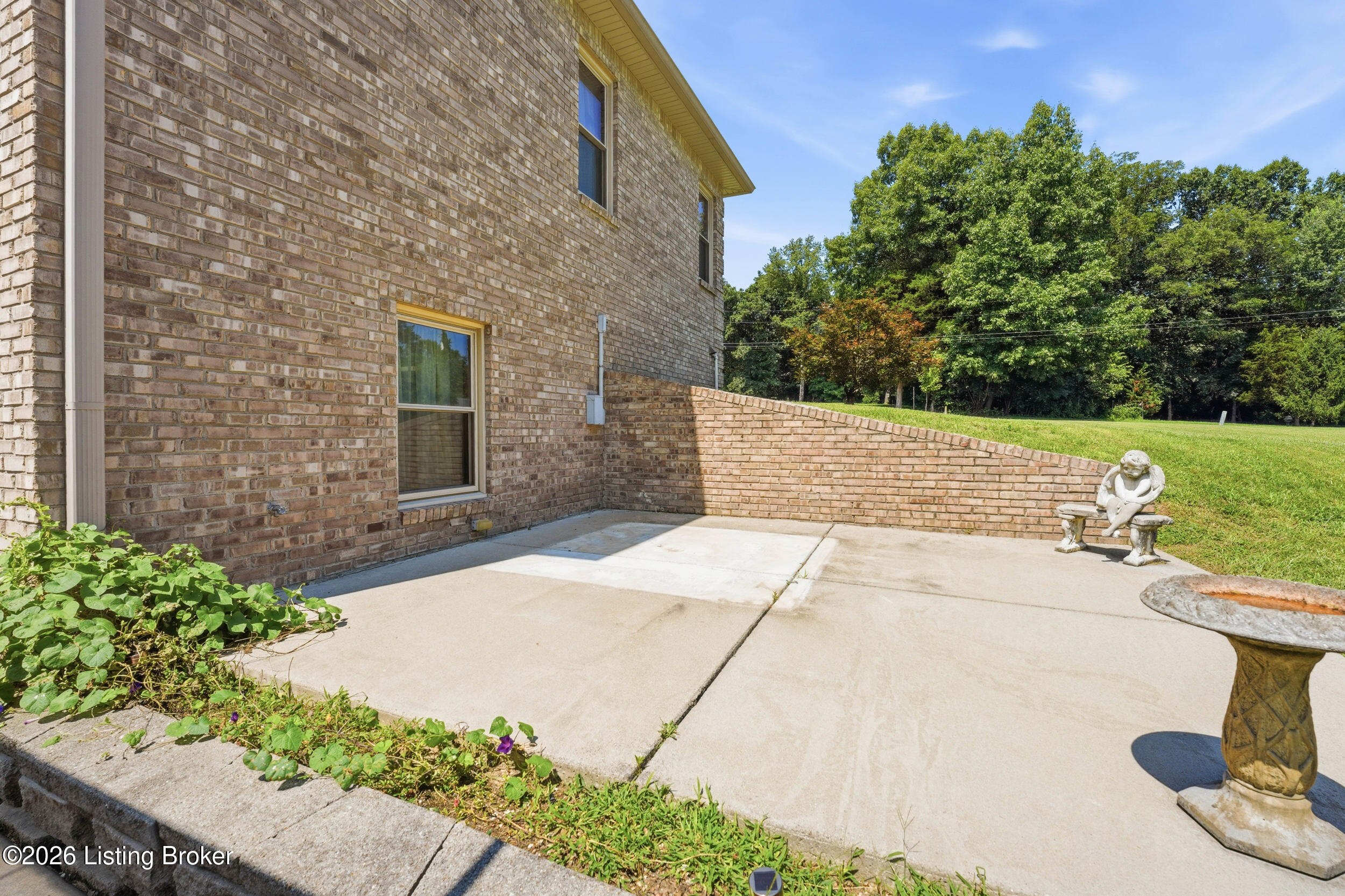 360 Aquaview Dr