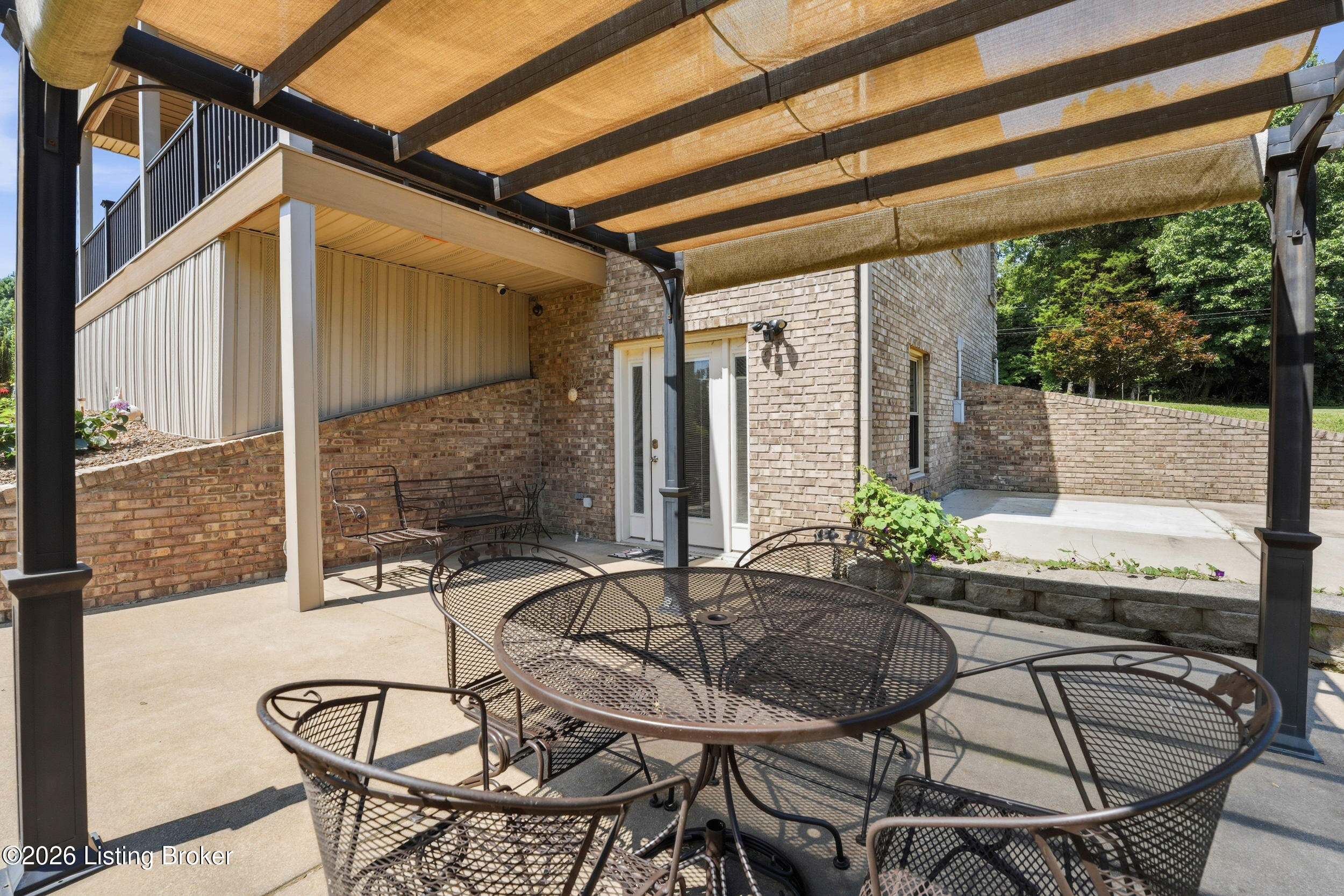 360 Aquaview Dr