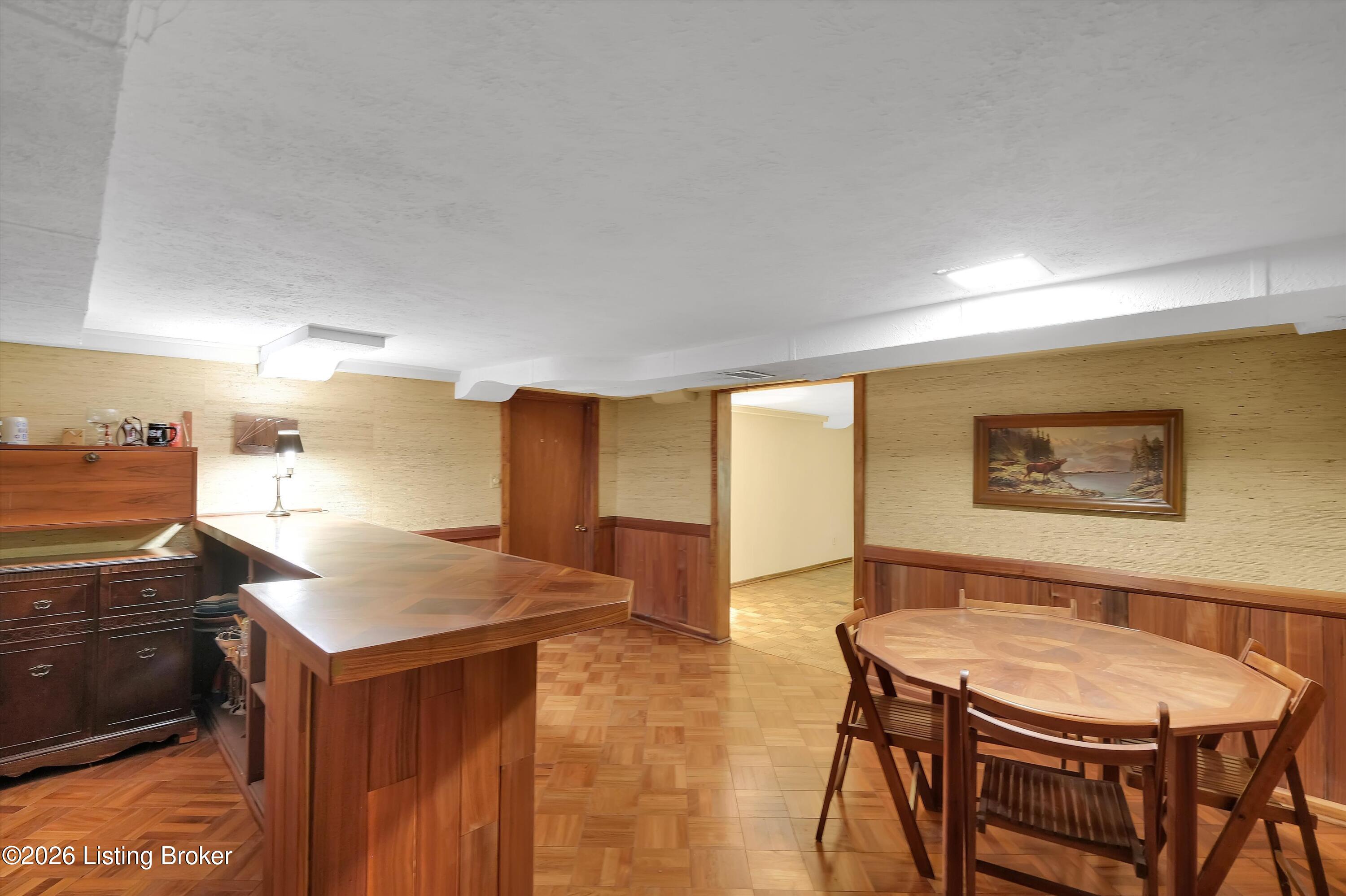 204 Biltmore Rd