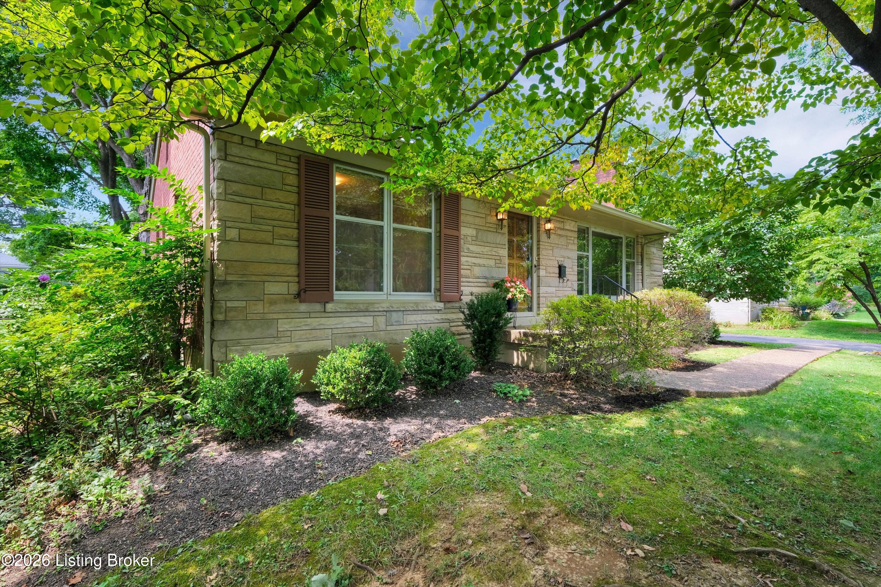 204 Biltmore Rd