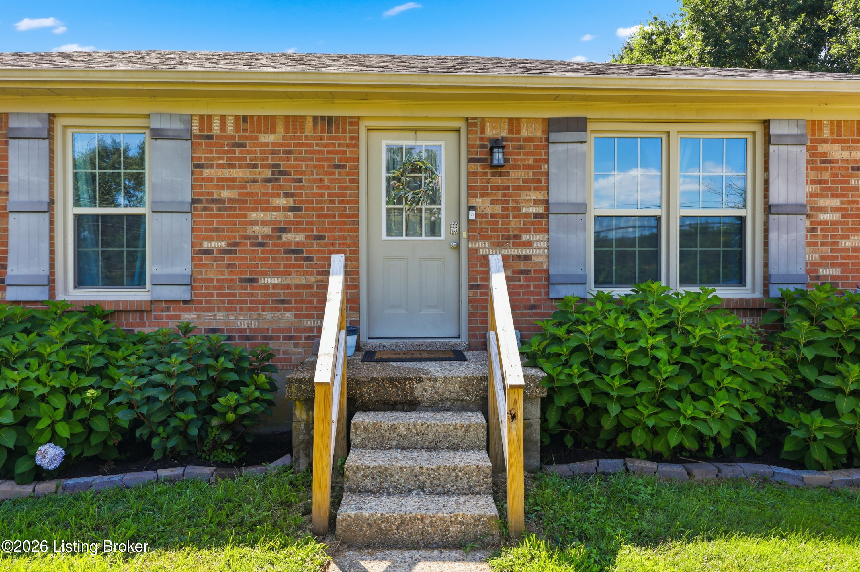 2181 Waddy Rd