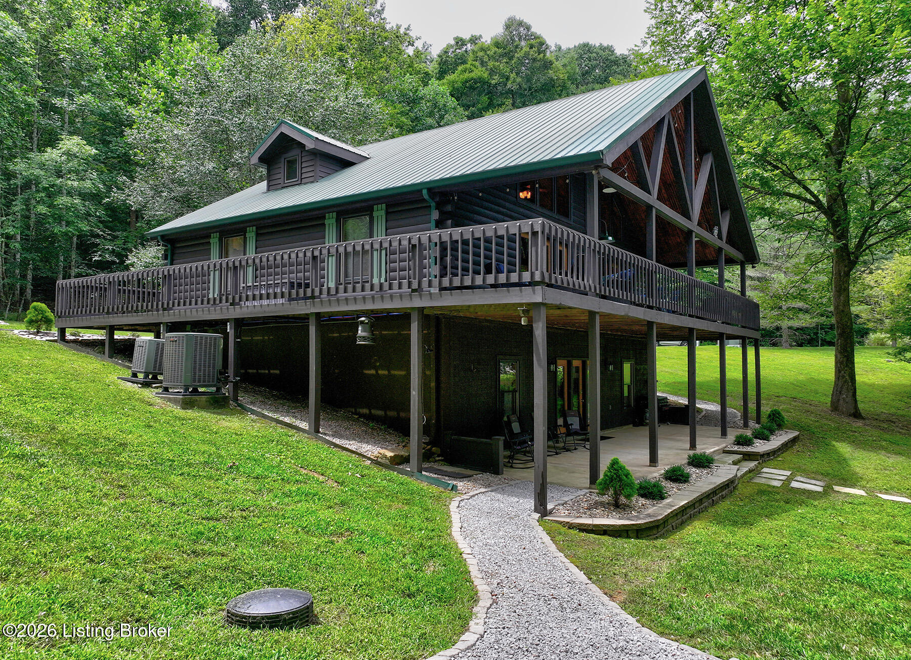 593 Lochober Rd
