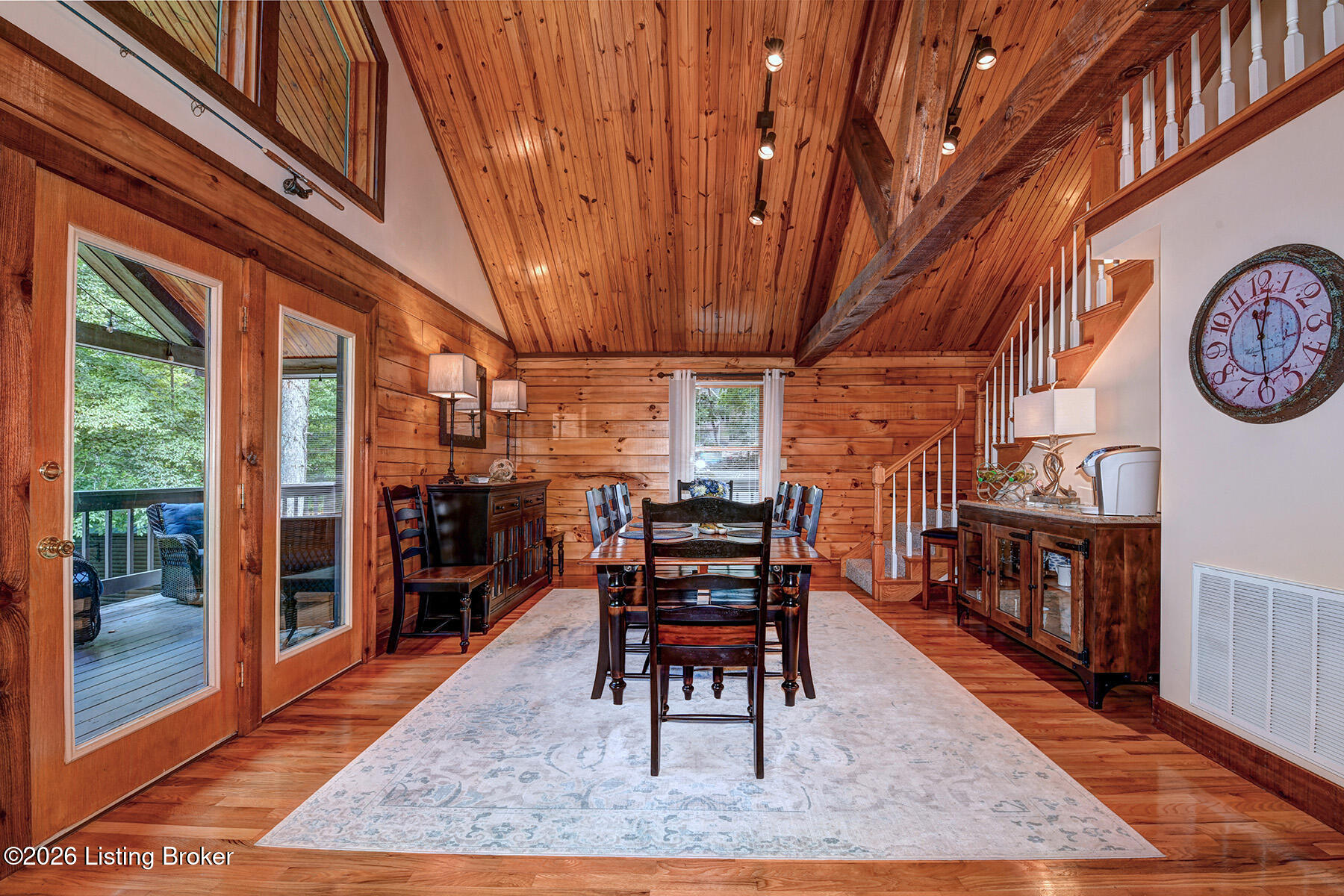 593 Lochober Rd