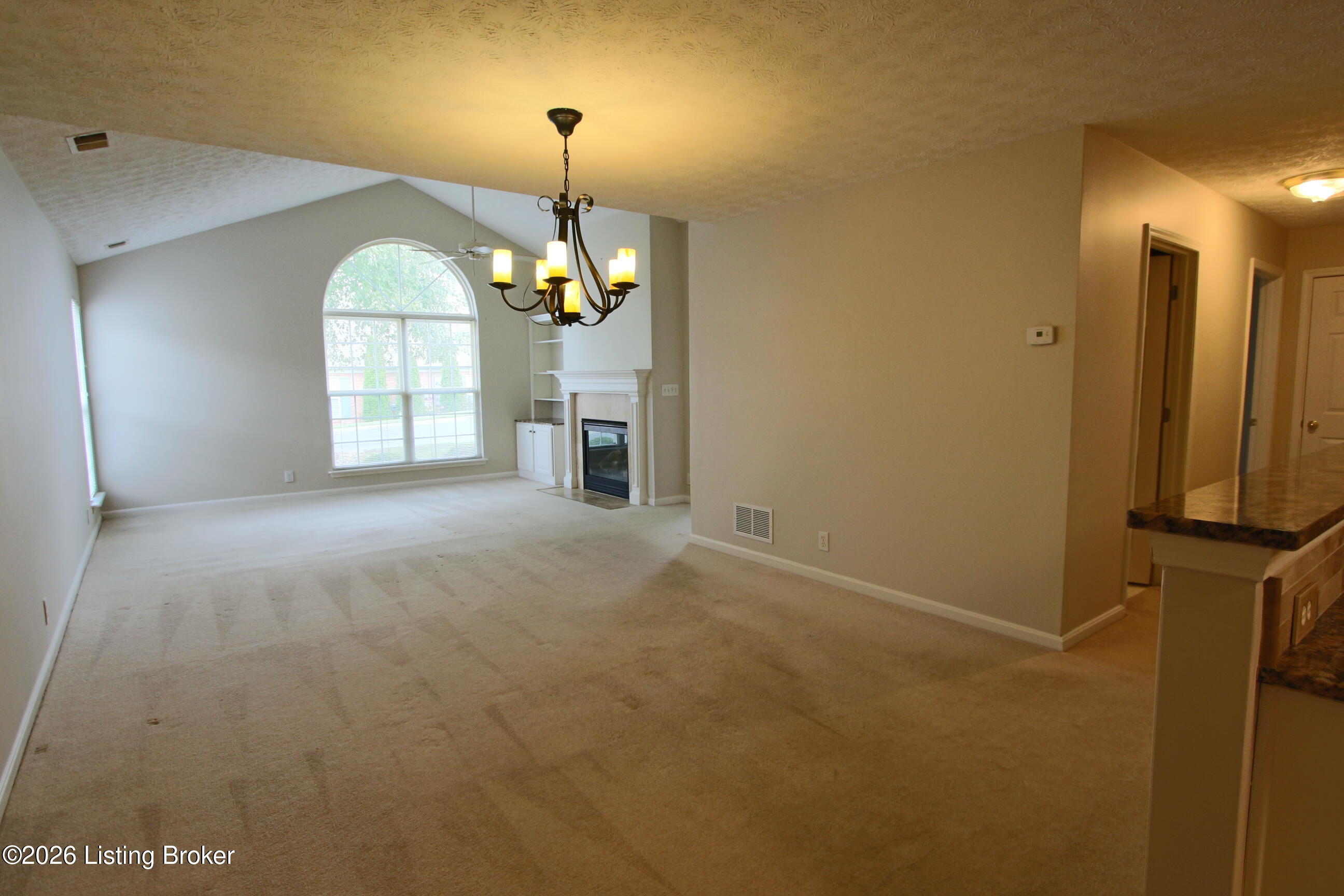 1192 Hollyhock Dr