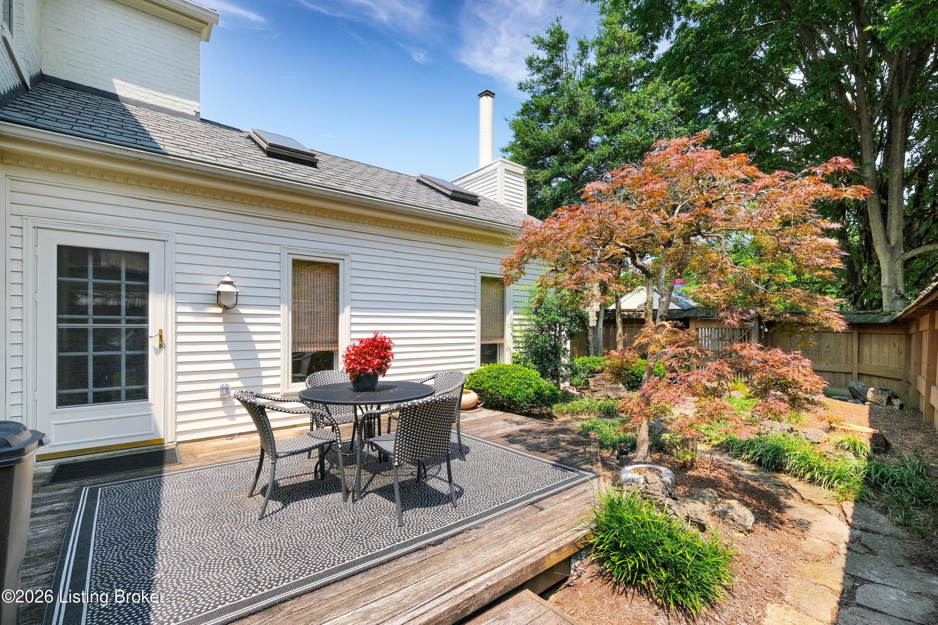 2343 Village Dr