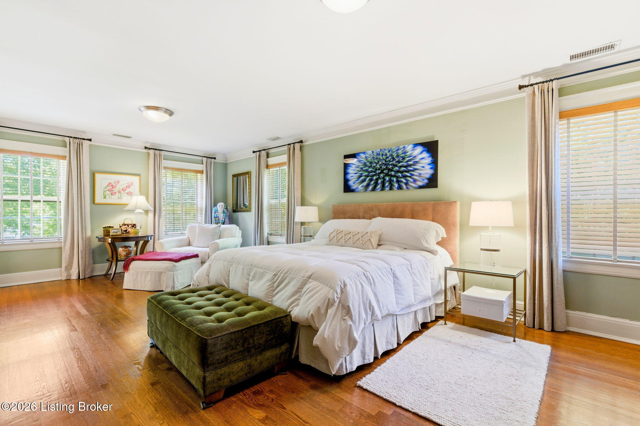 2343 Village Dr