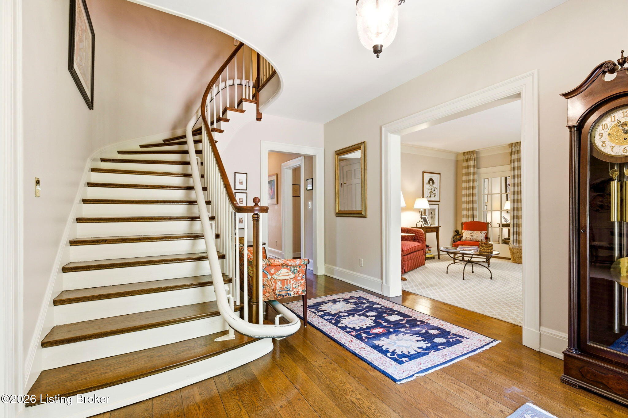 2343 Village Dr