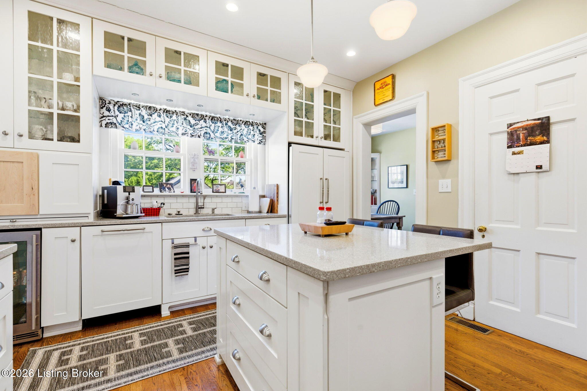 2343 Village Dr