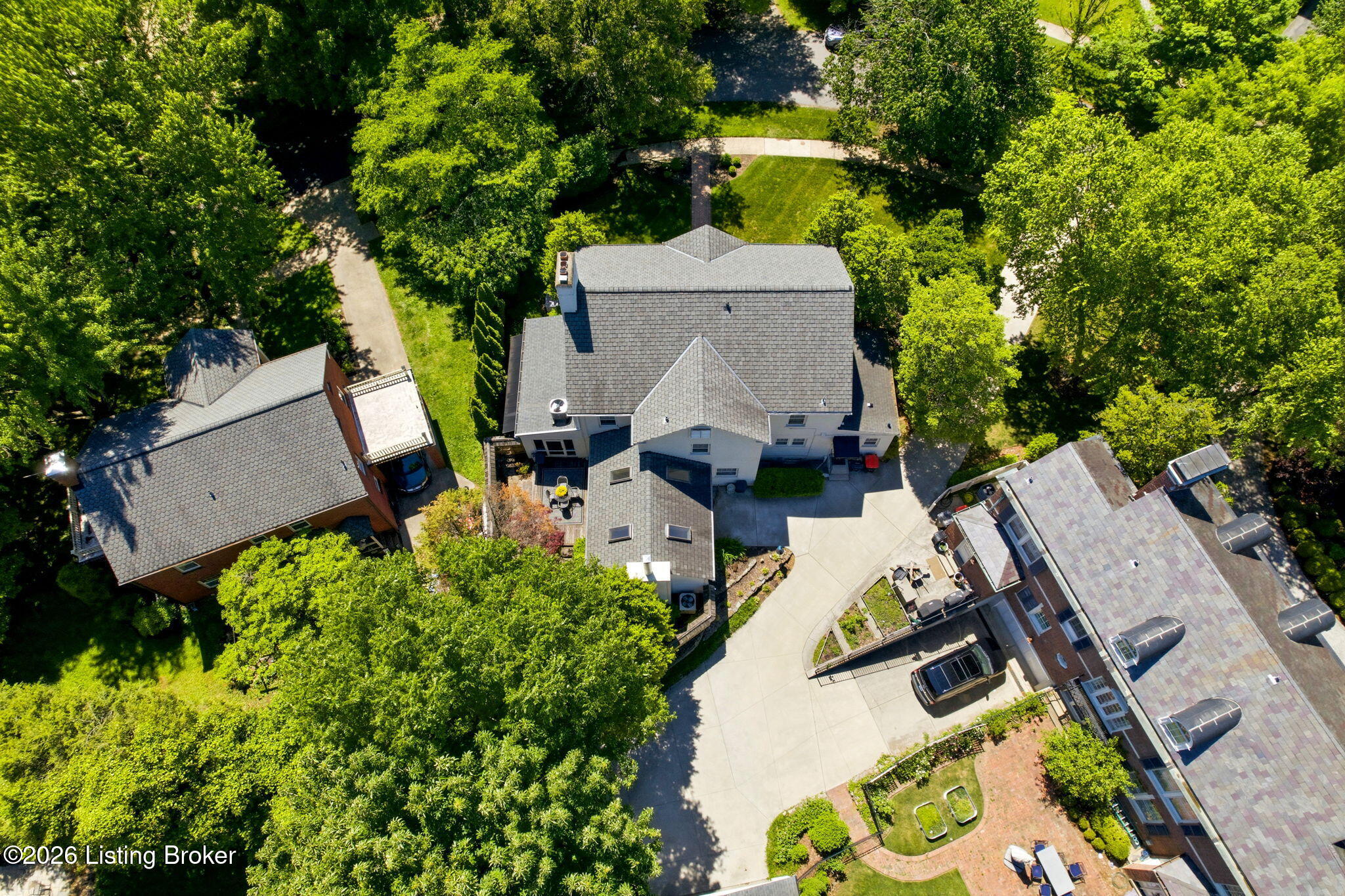 2343 Village Dr