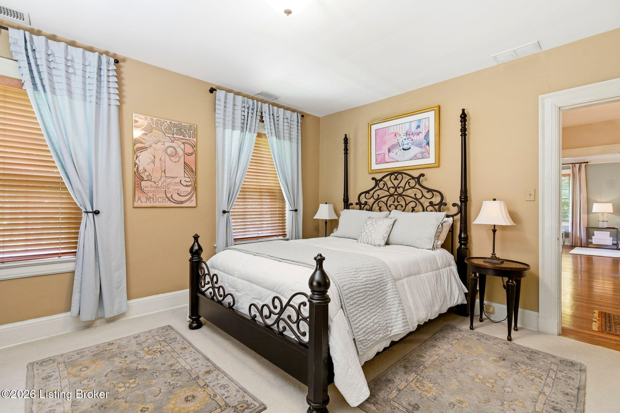 2343 Village Dr