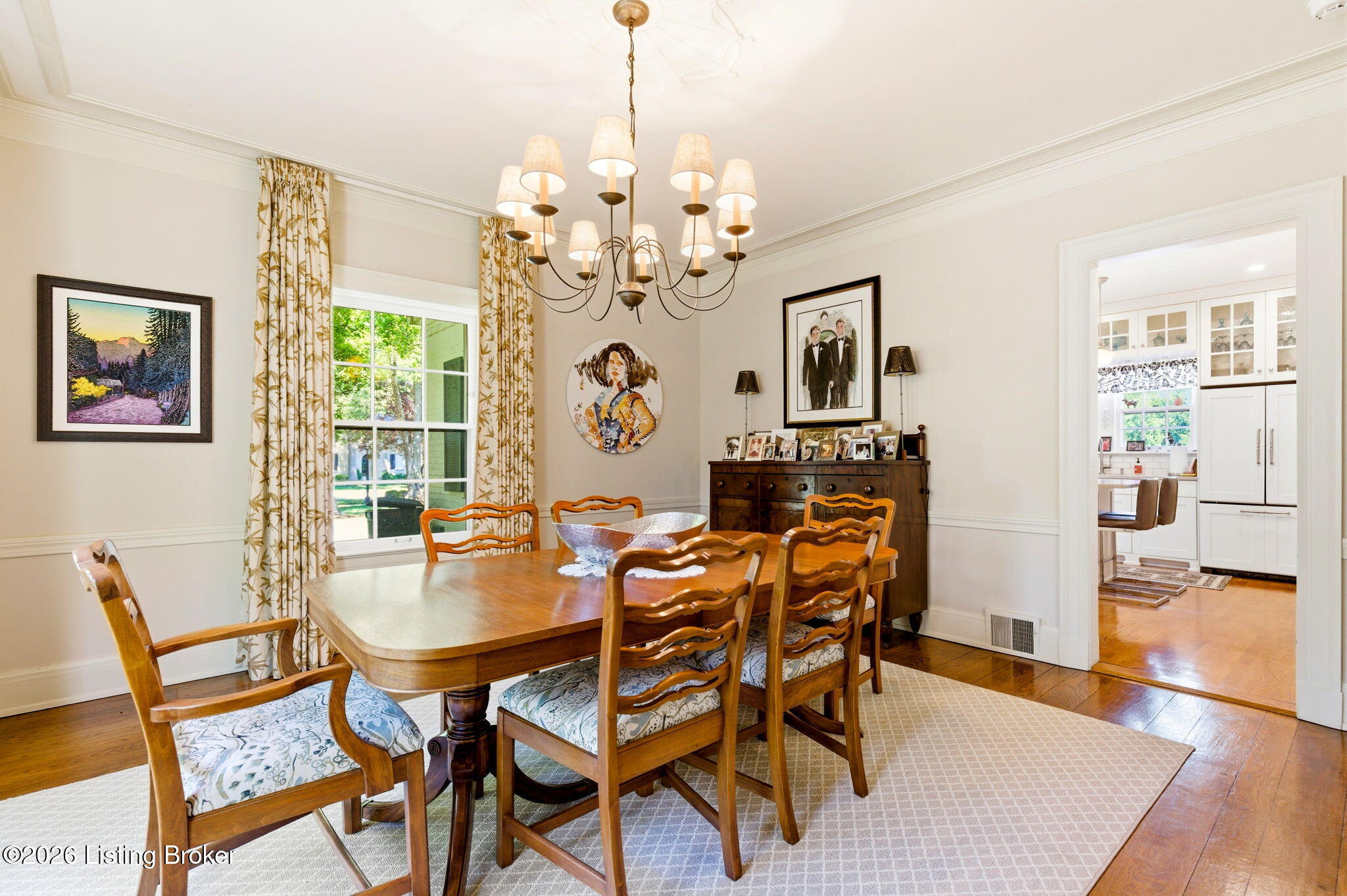 2343 Village Dr