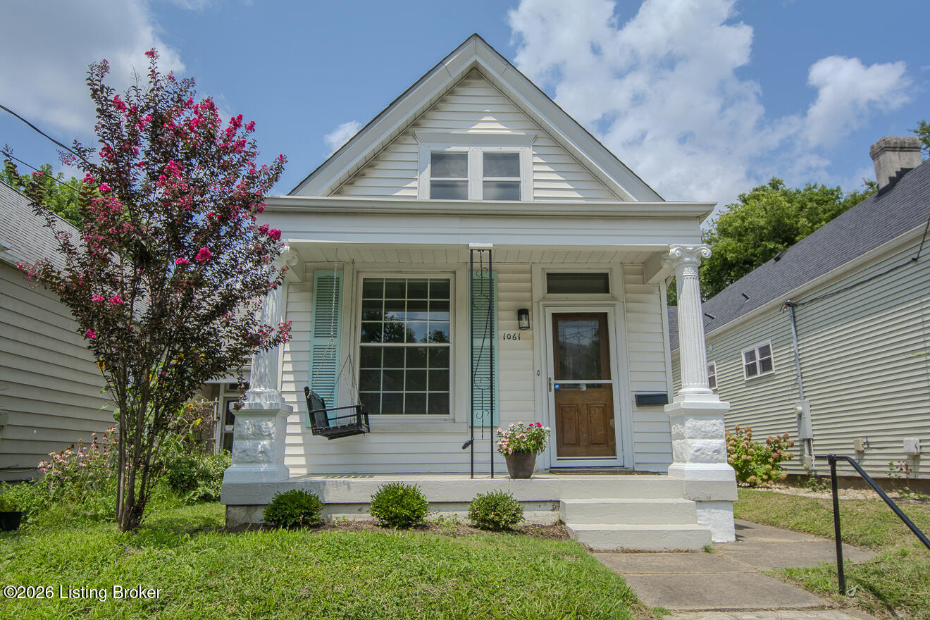 1061 E Kentucky St