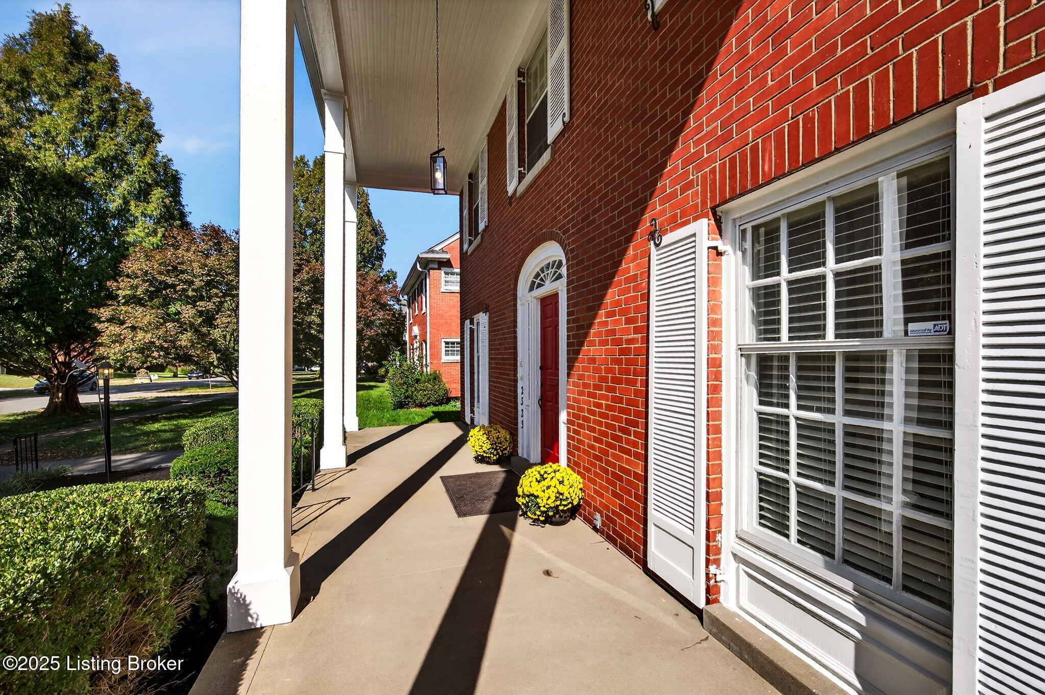 2325 Broadmeade Rd 1