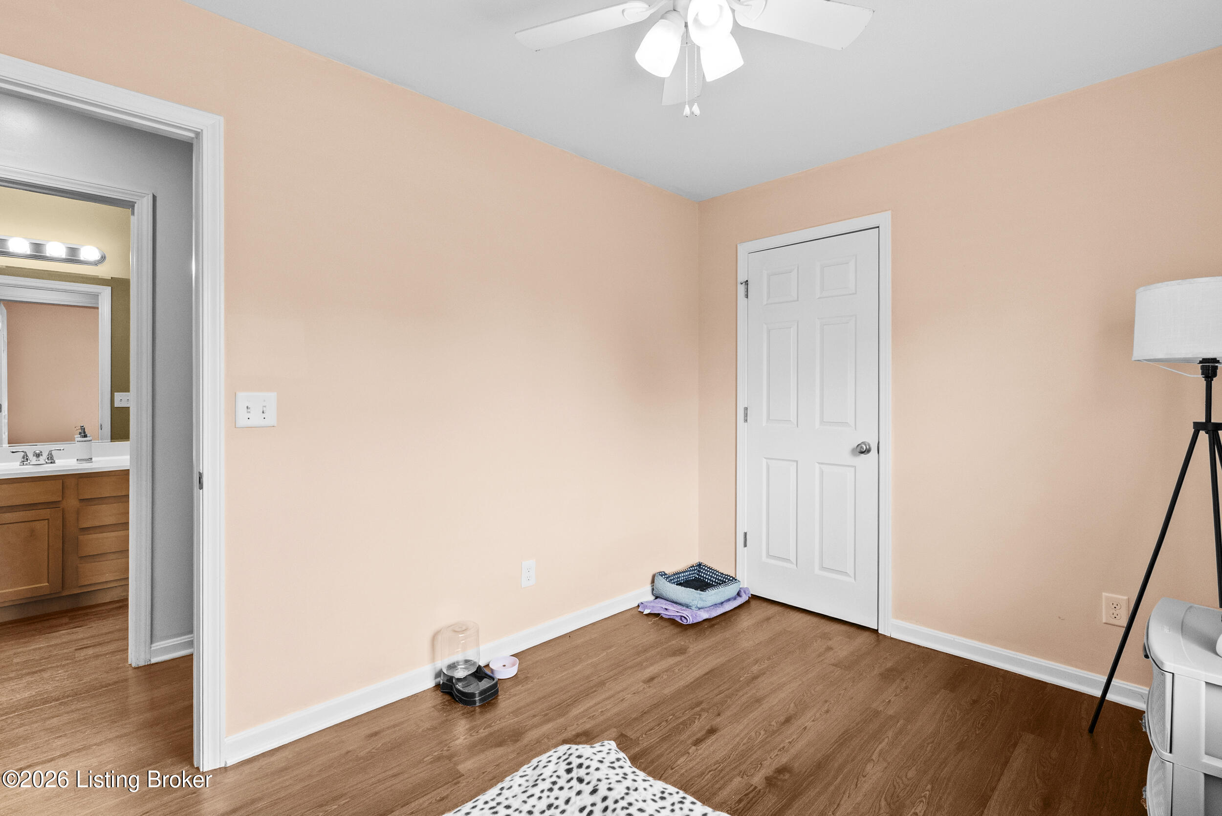 4405 Debbie Ct
