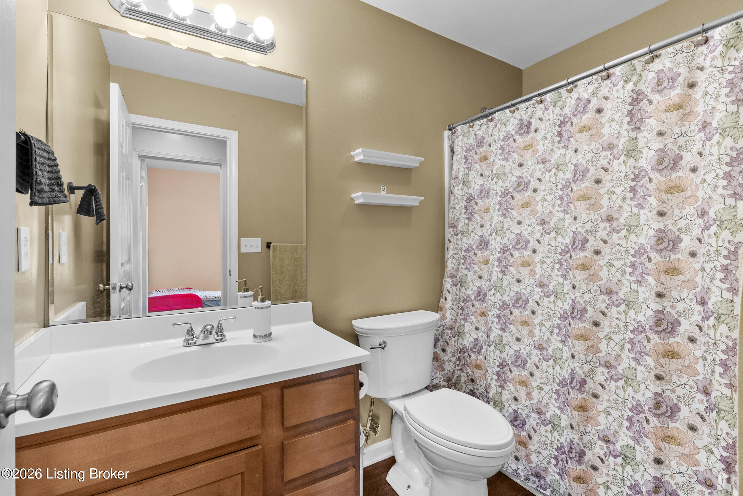4405 Debbie Ct