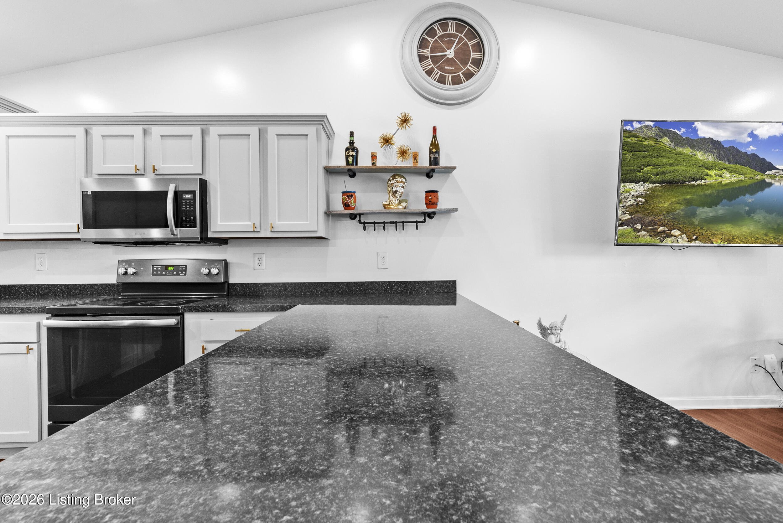 4405 Debbie Ct