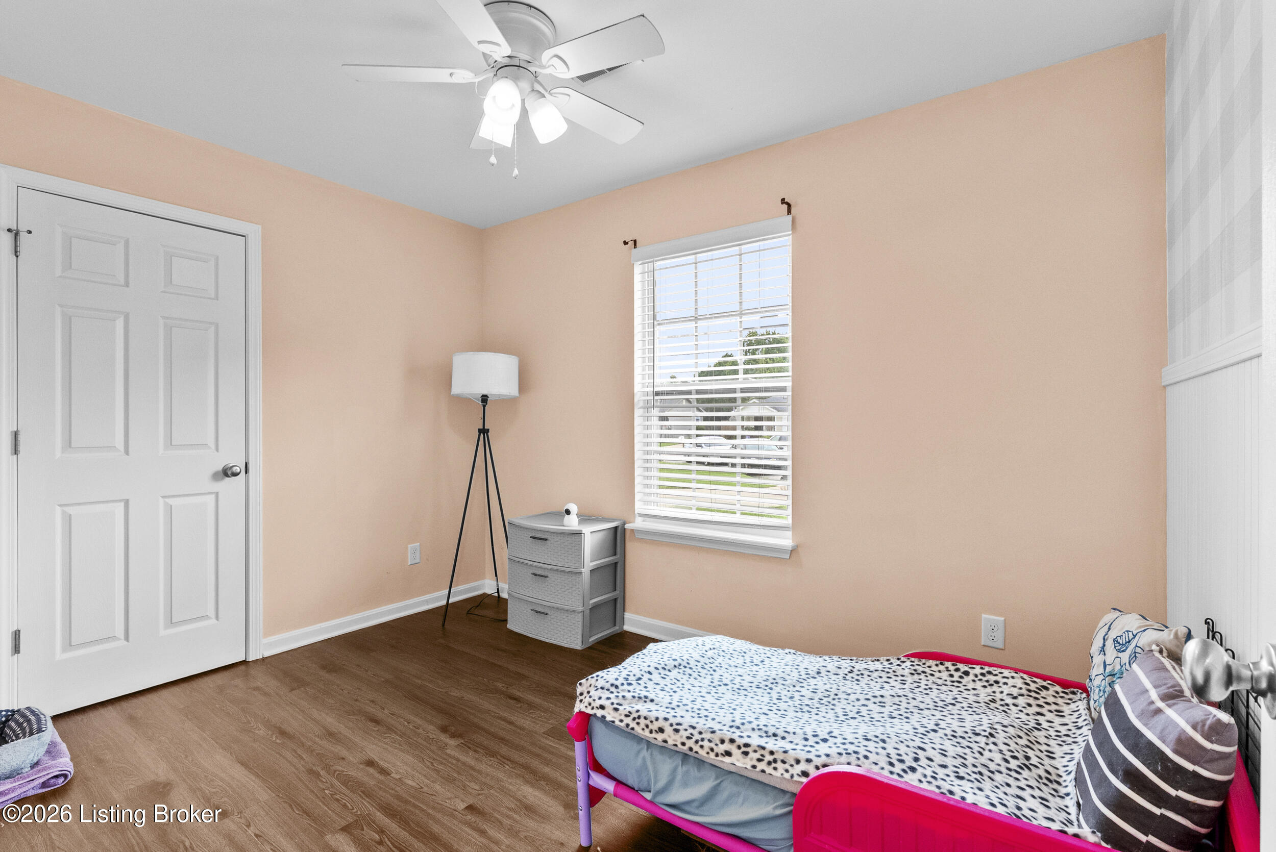4405 Debbie Ct