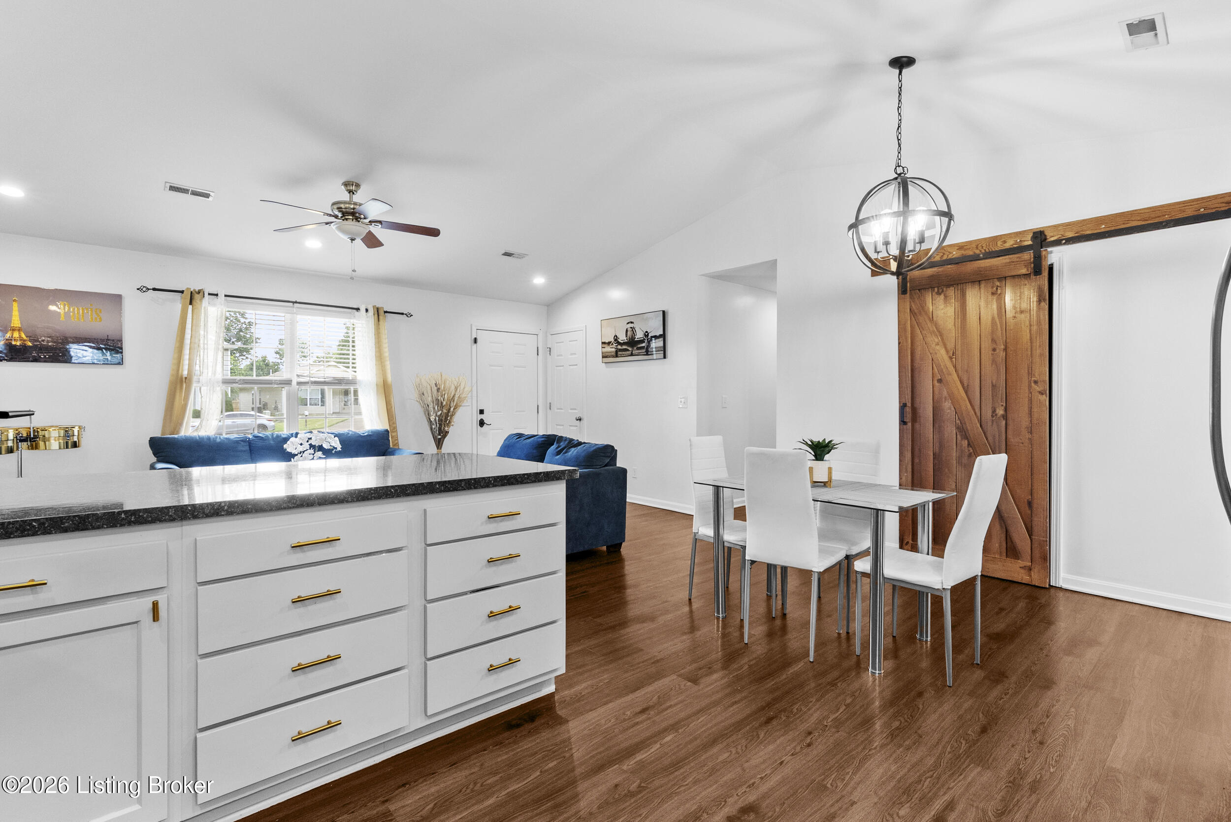 4405 Debbie Ct