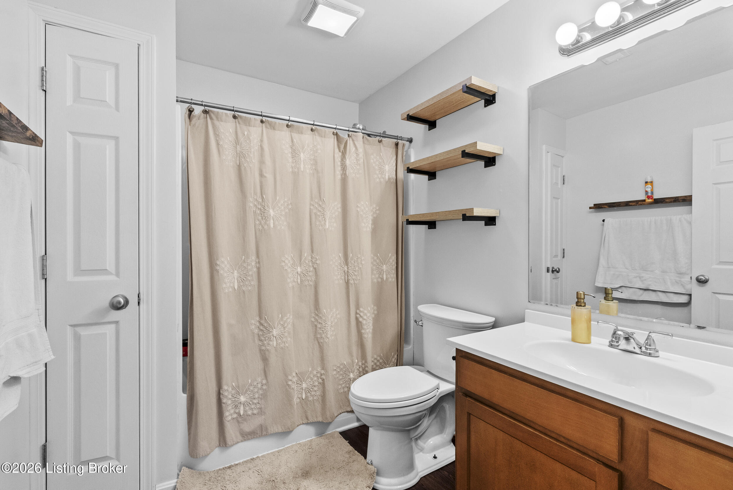 4405 Debbie Ct