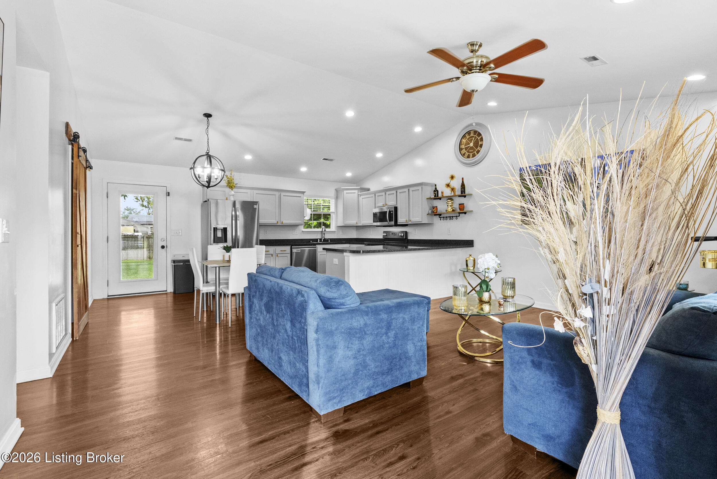 4405 Debbie Ct