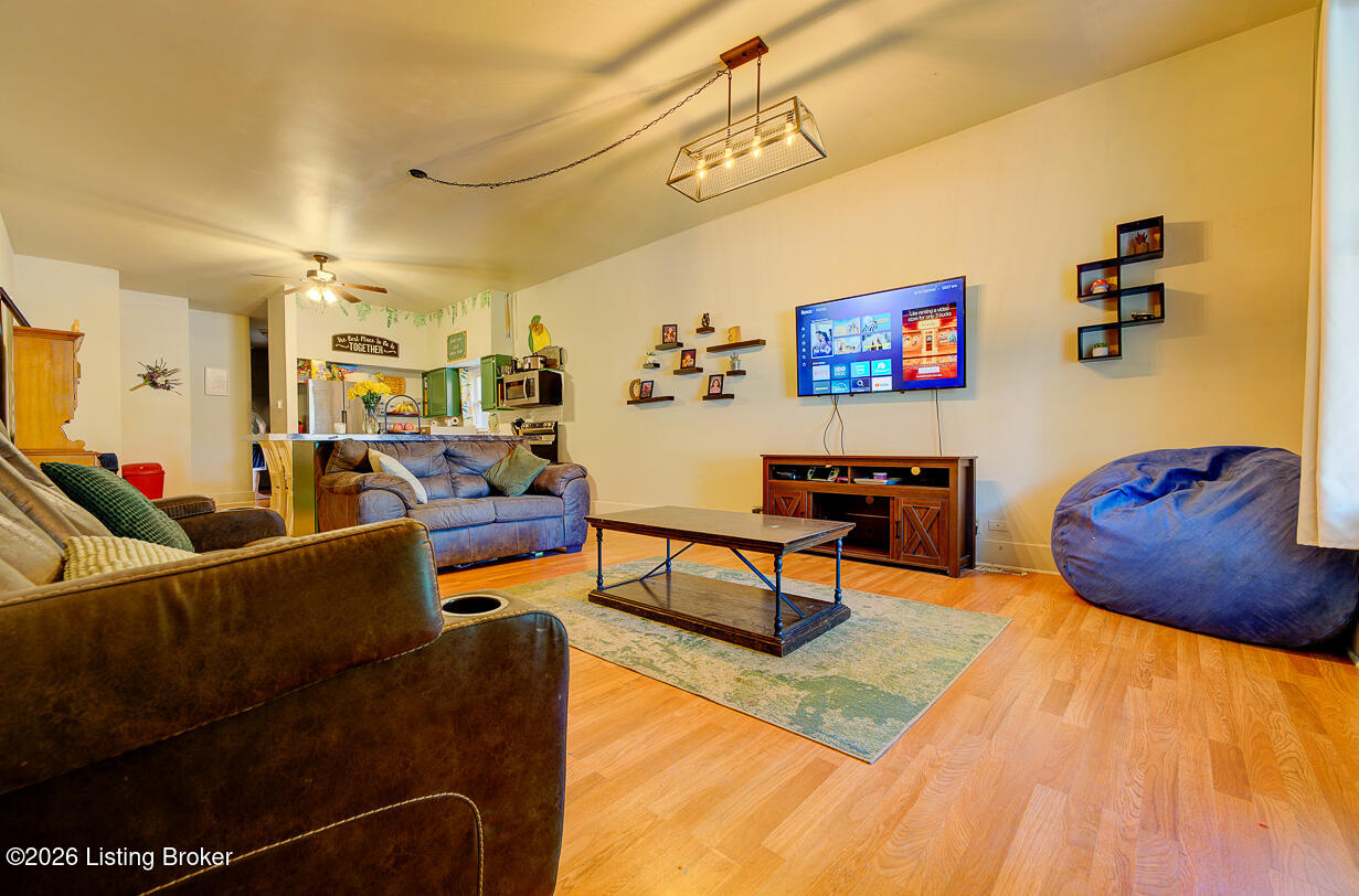 2318 Garland Ave
