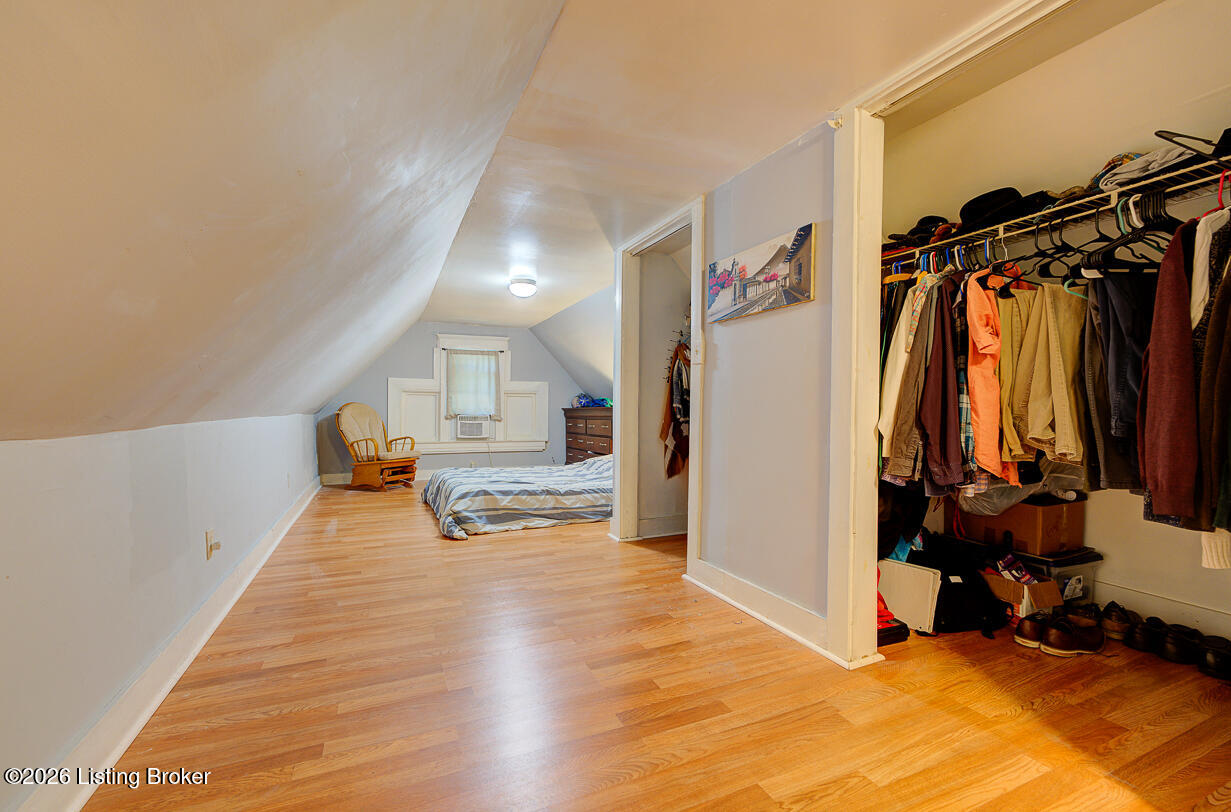 2318 Garland Ave