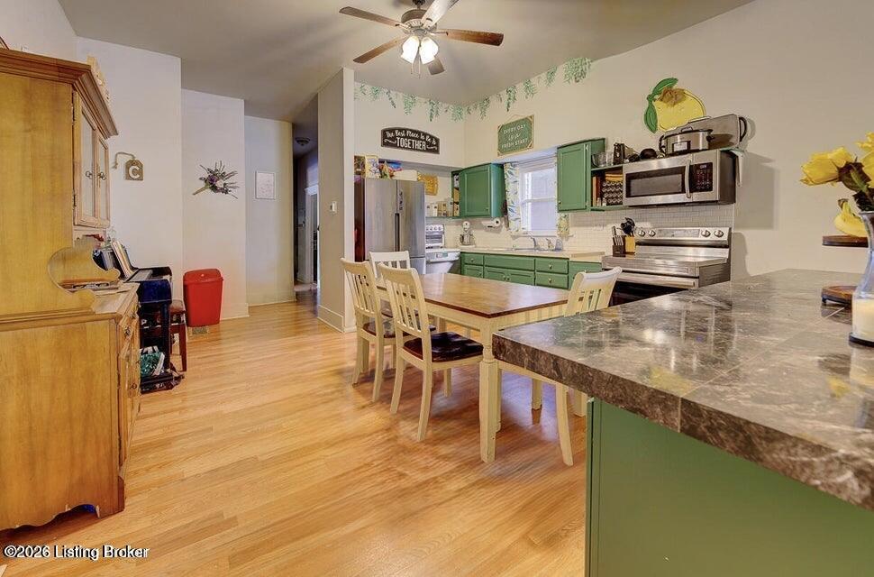 2318 Garland Ave