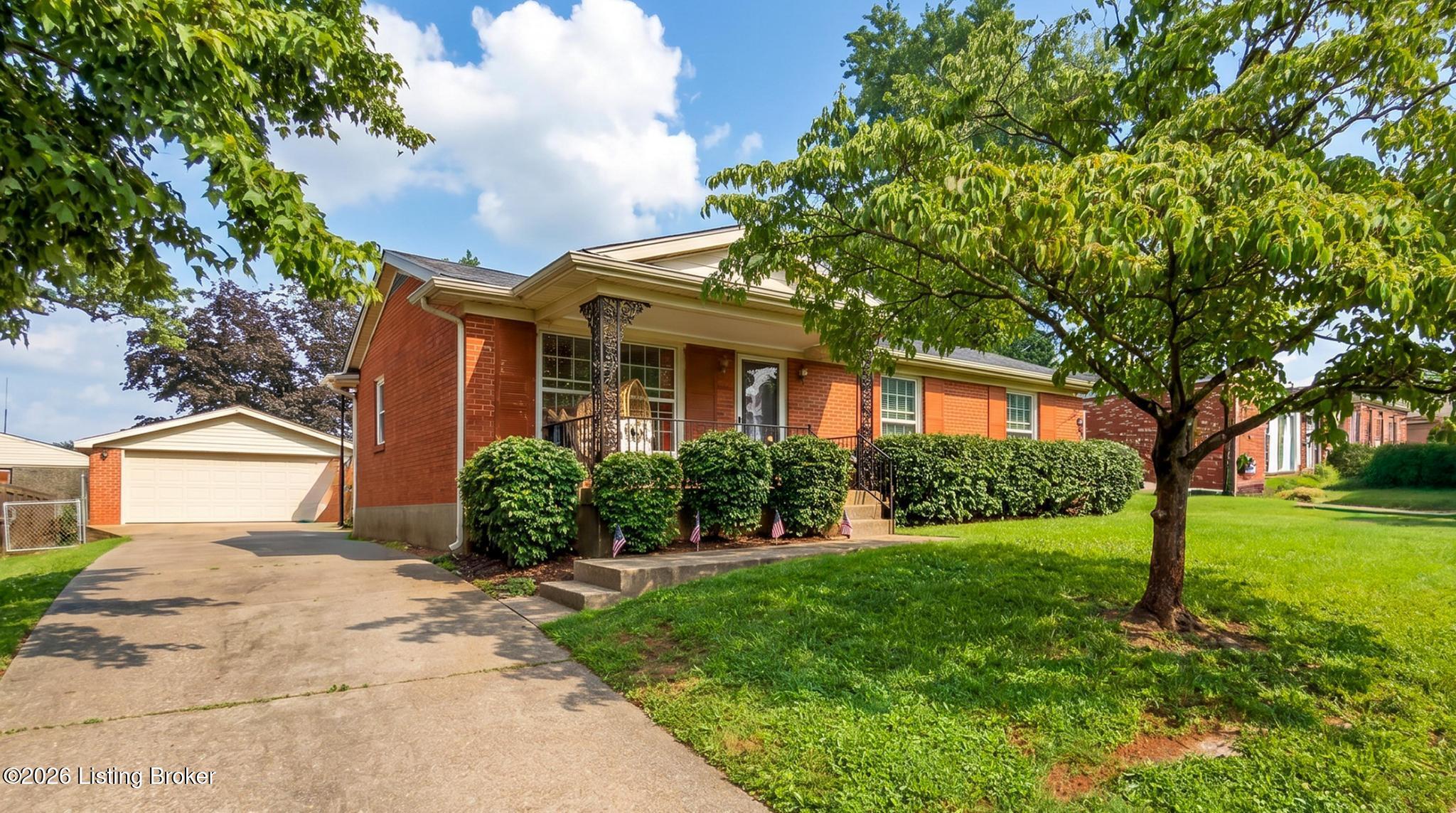 2306 Allegheny Dr