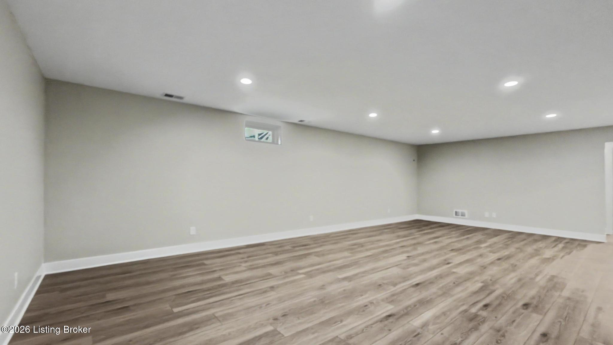 10427 Martinside Dr