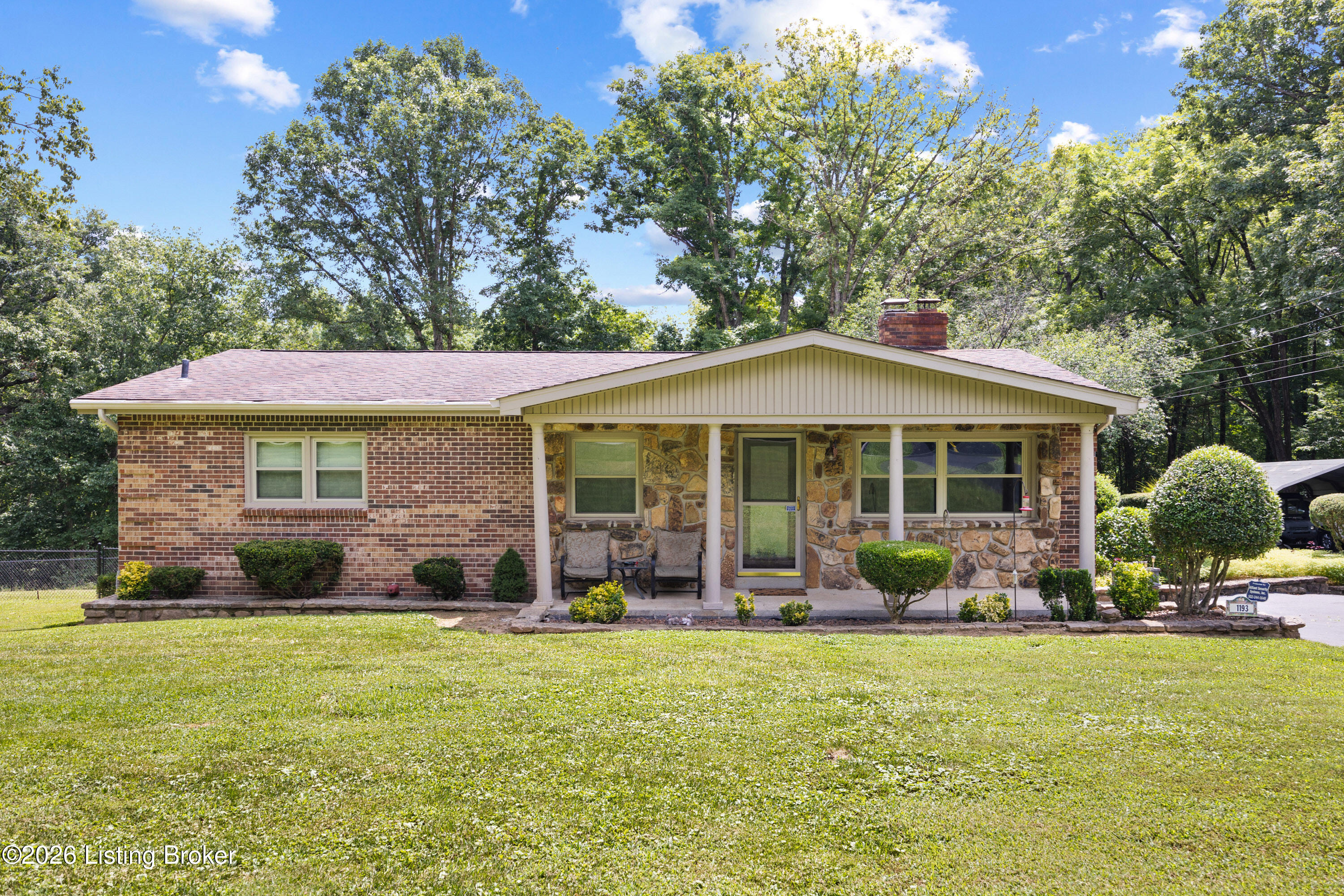 1193 Castlerock Dr