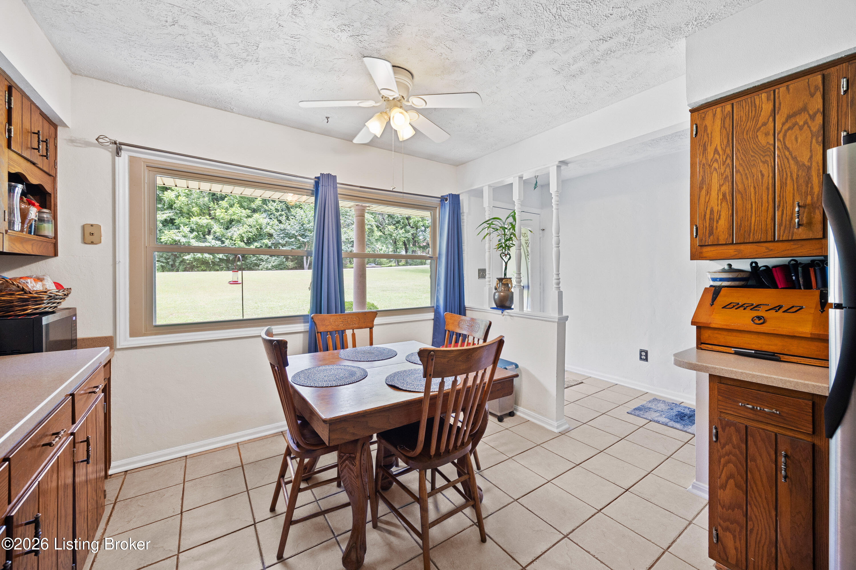 1193 Castlerock Dr