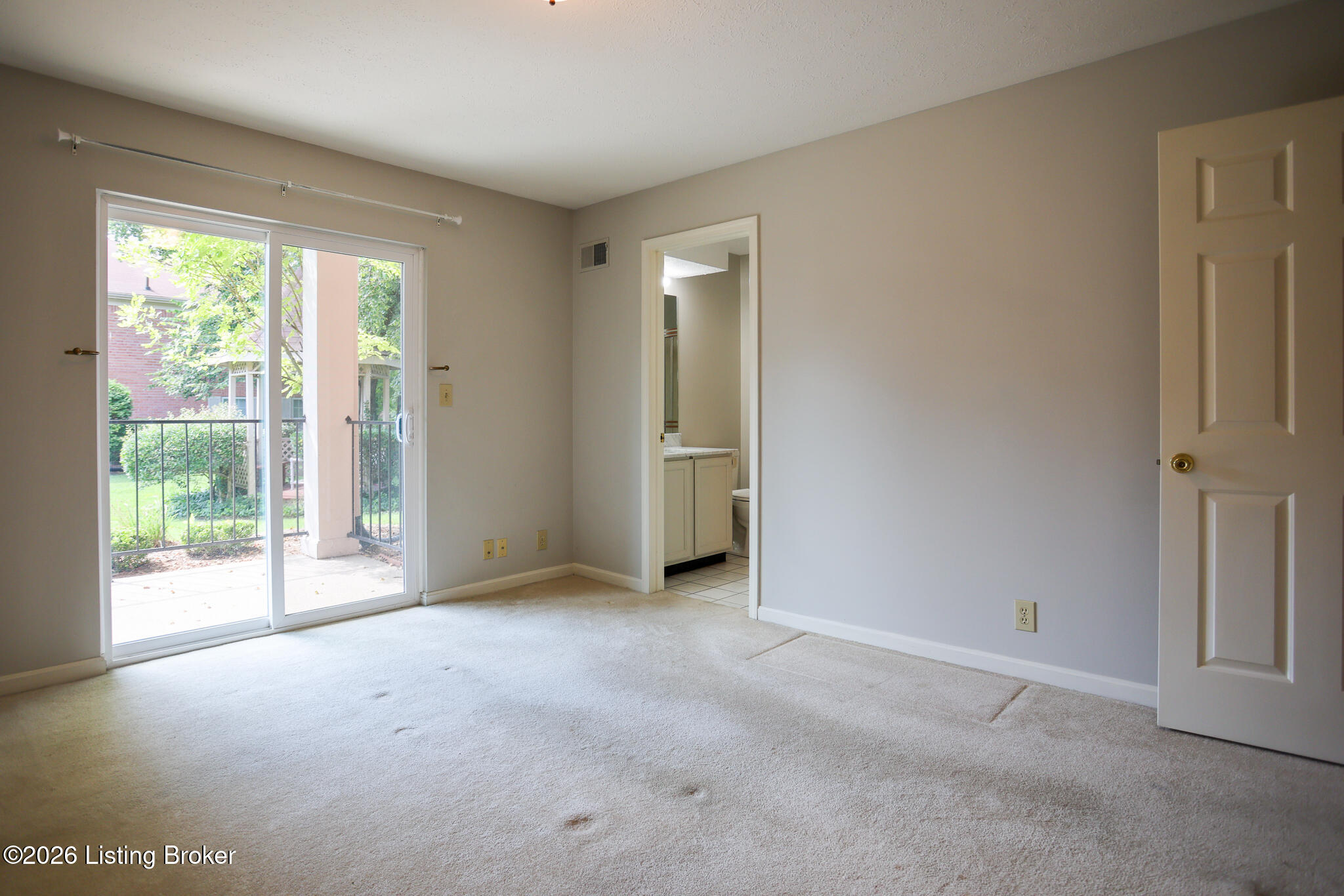 103 Forest Park Rd