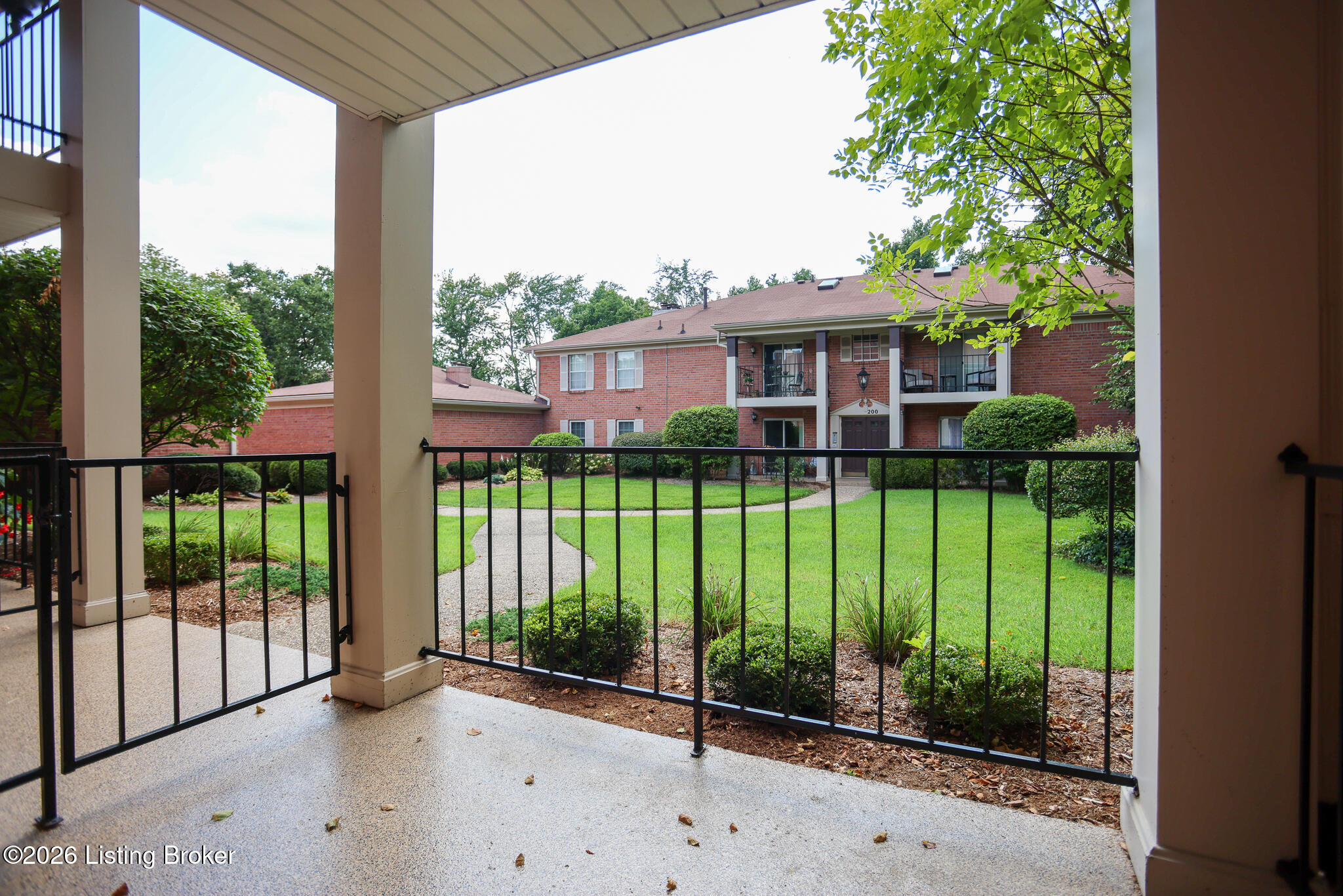 103 Forest Park Rd