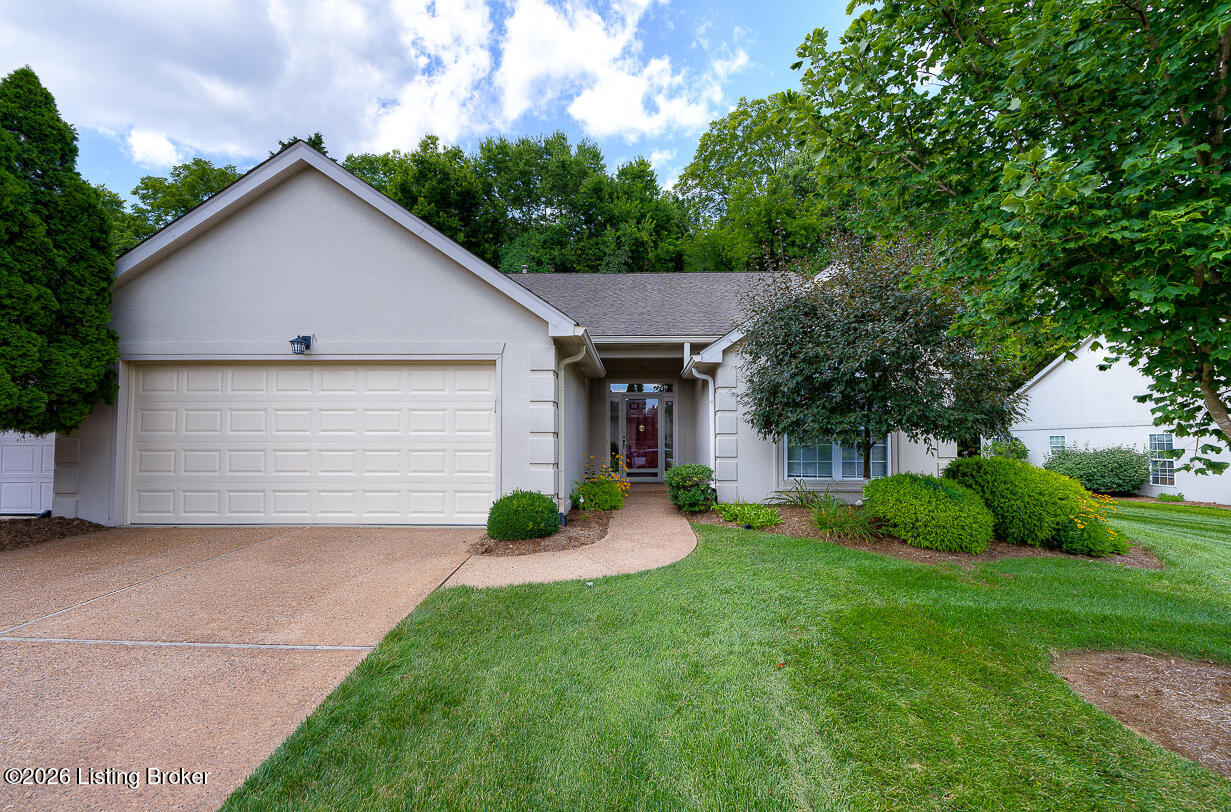 533 Village Lake Dr