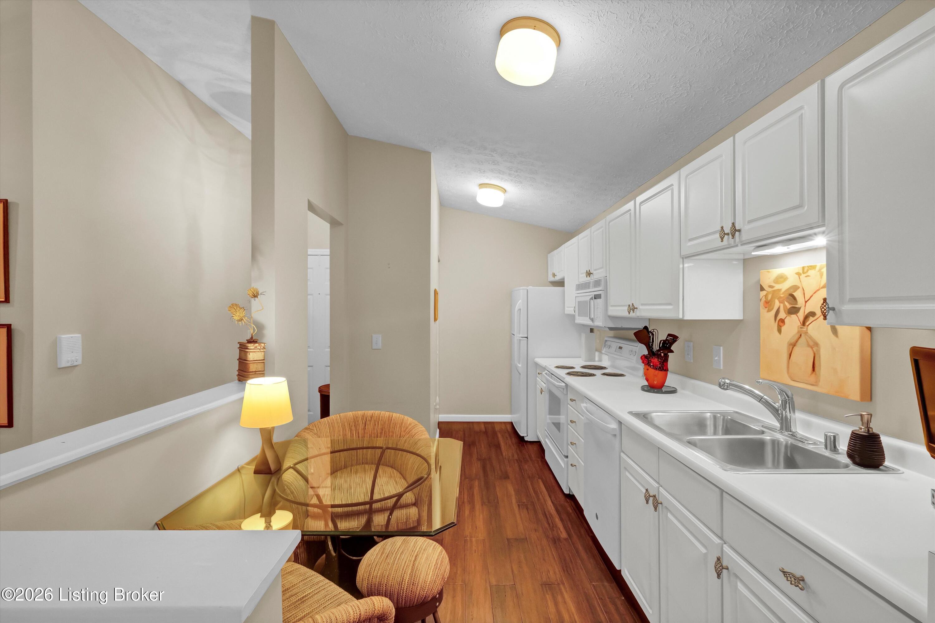 430 Ethridge Ave 206