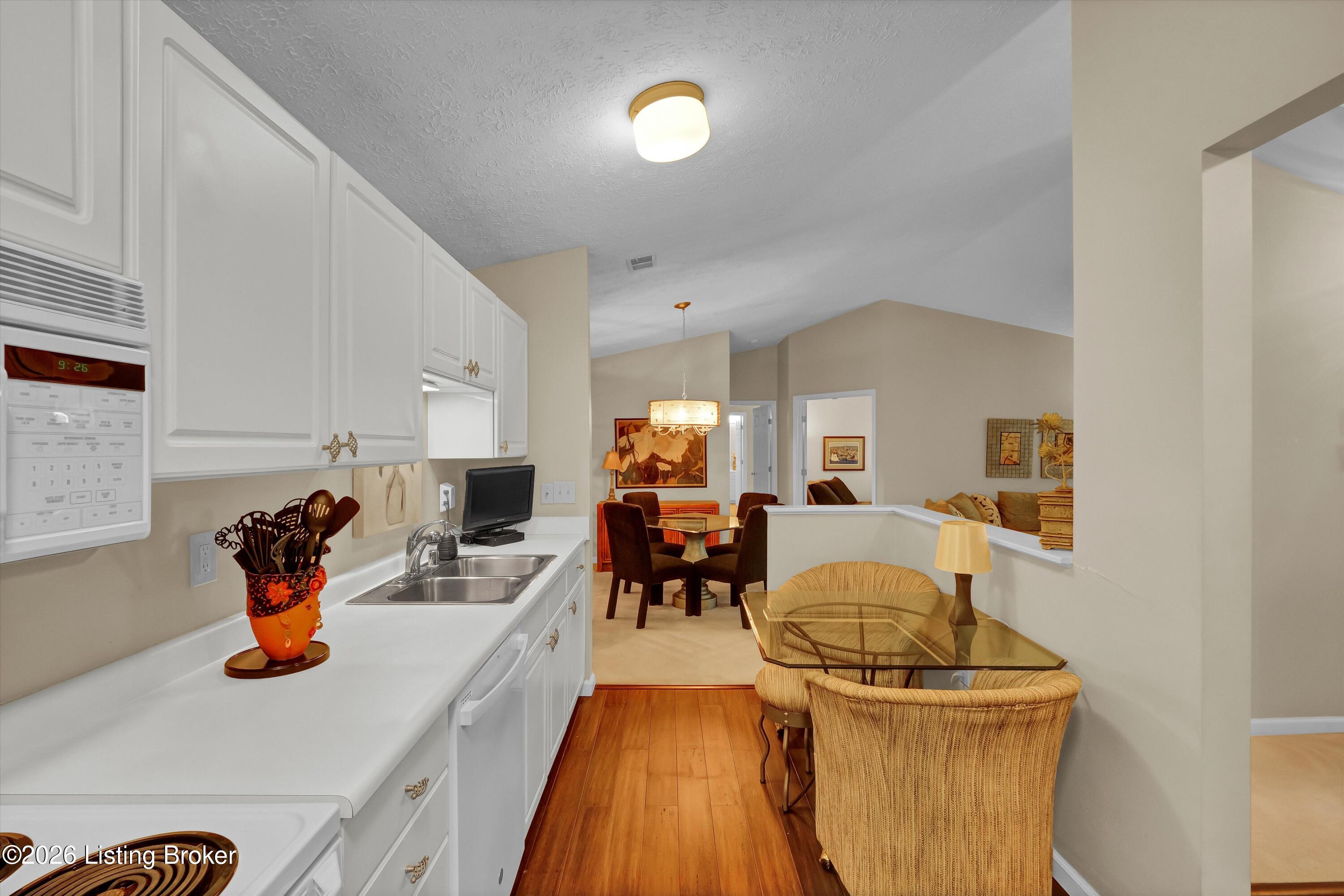 430 Ethridge Ave 206