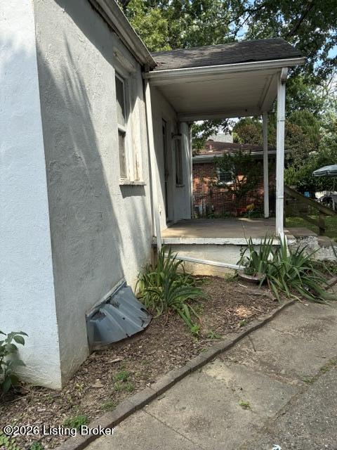 936 Beecher St